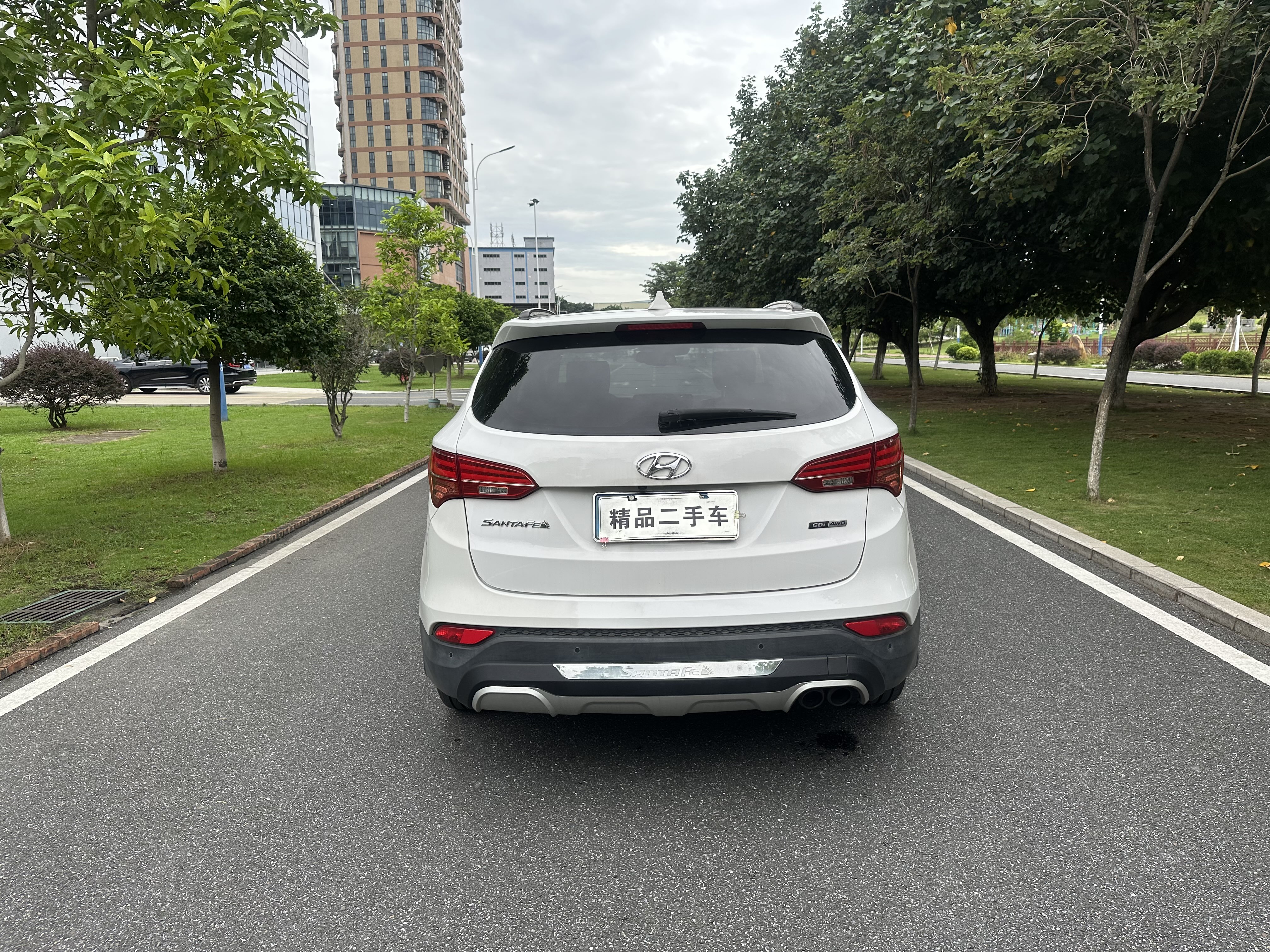 Hyundai Santa Fe (Imported) 2013 car image #5