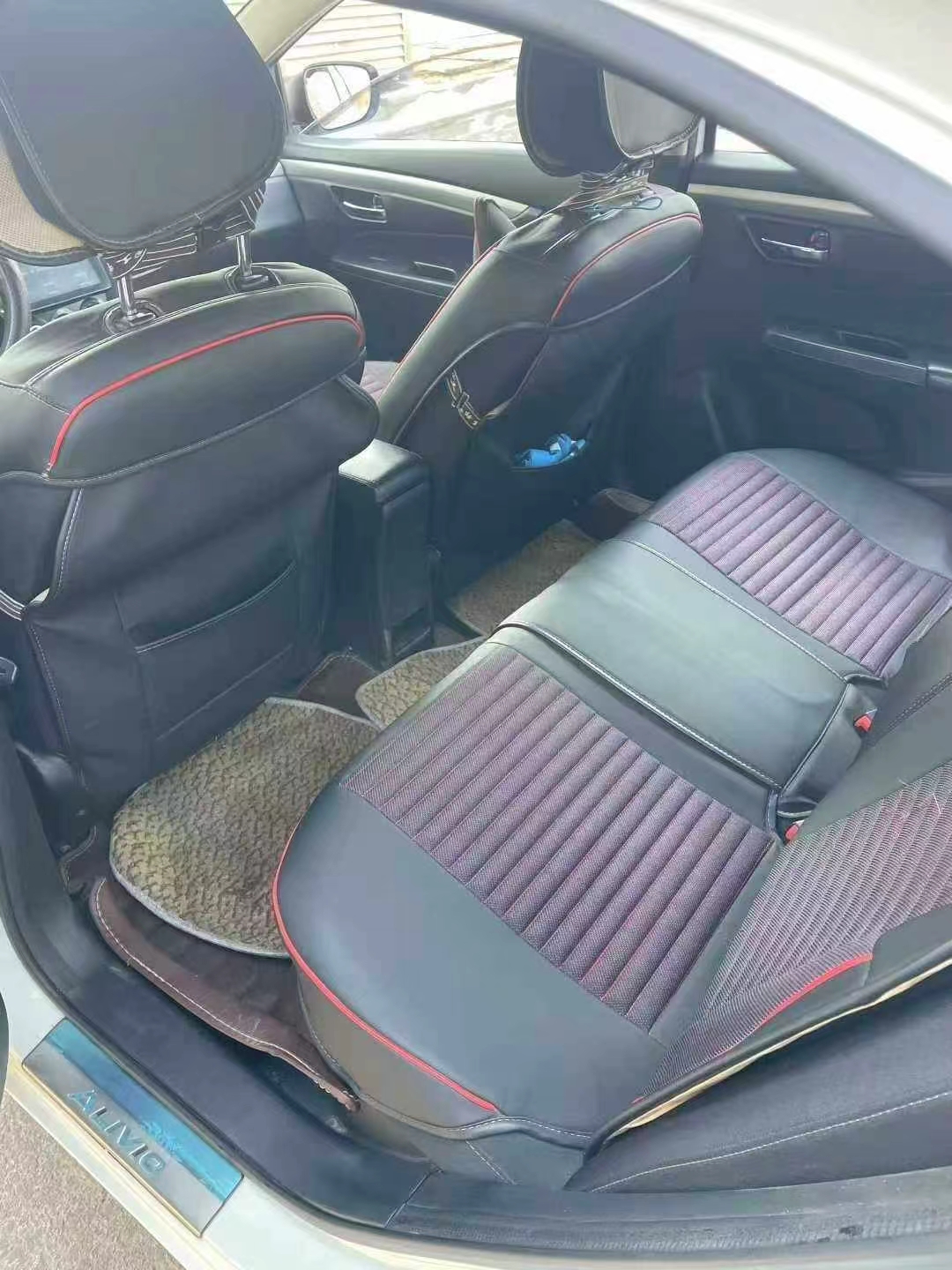 Suzuki Ciaz 2016 immagine di auto #5