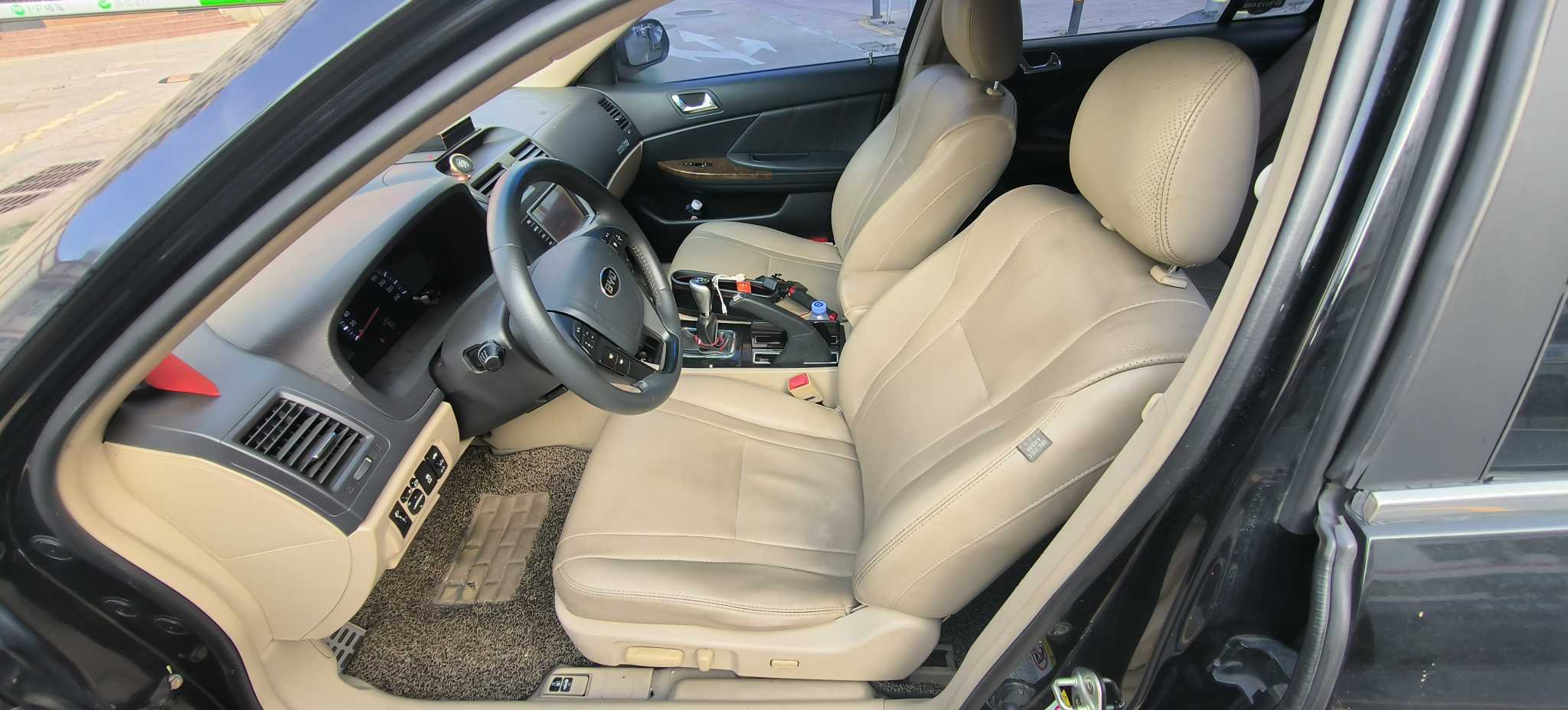 BYD G6 2013 imagen de coche #5