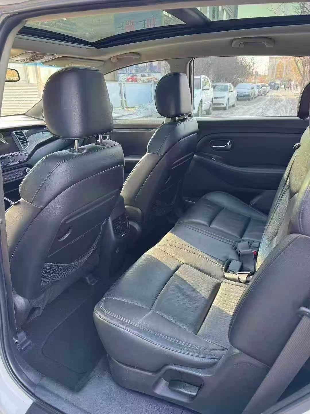 Kia Carens 2015 immagine di auto #5