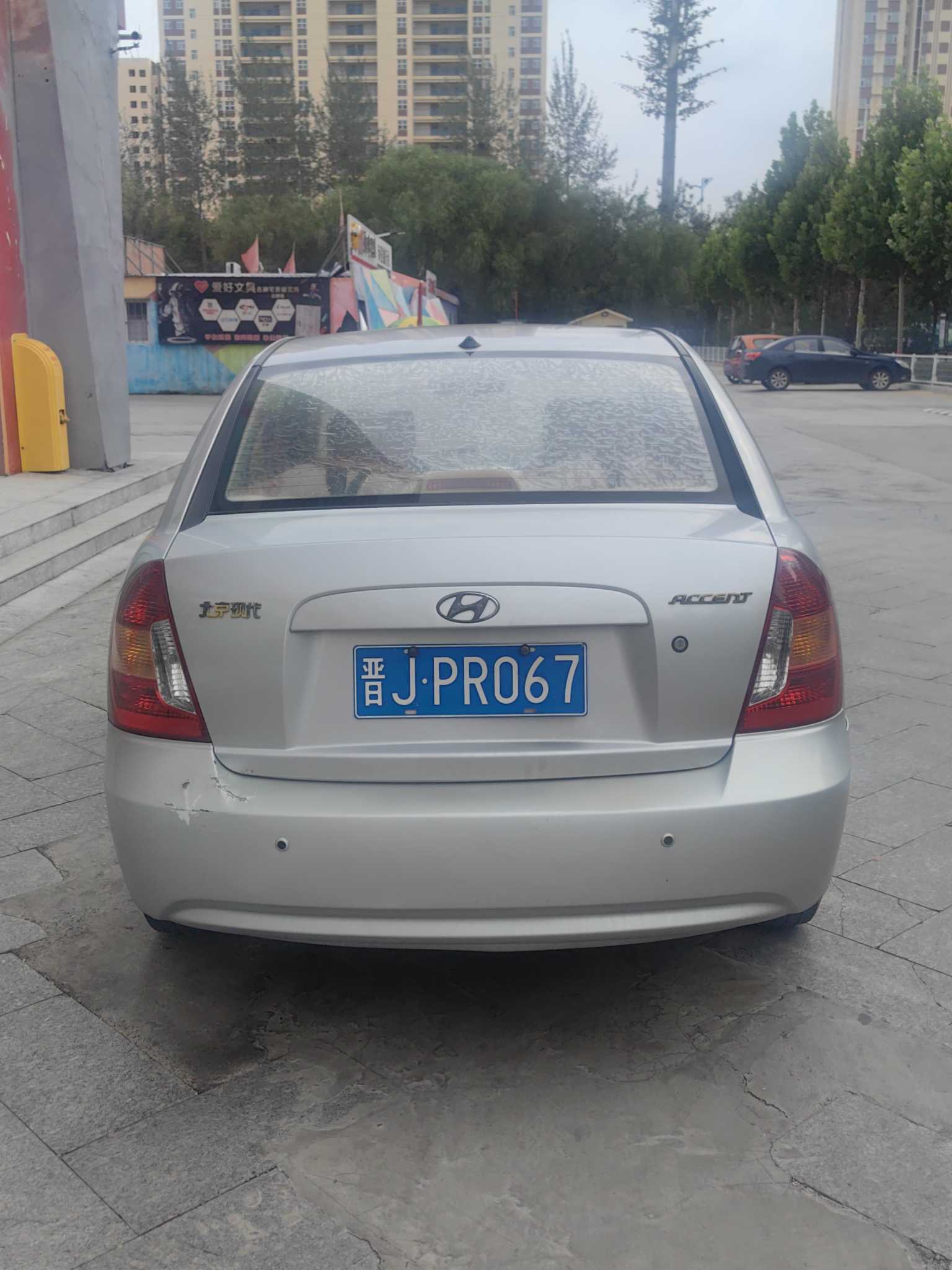 Hyundai Accent 2010 car image #5