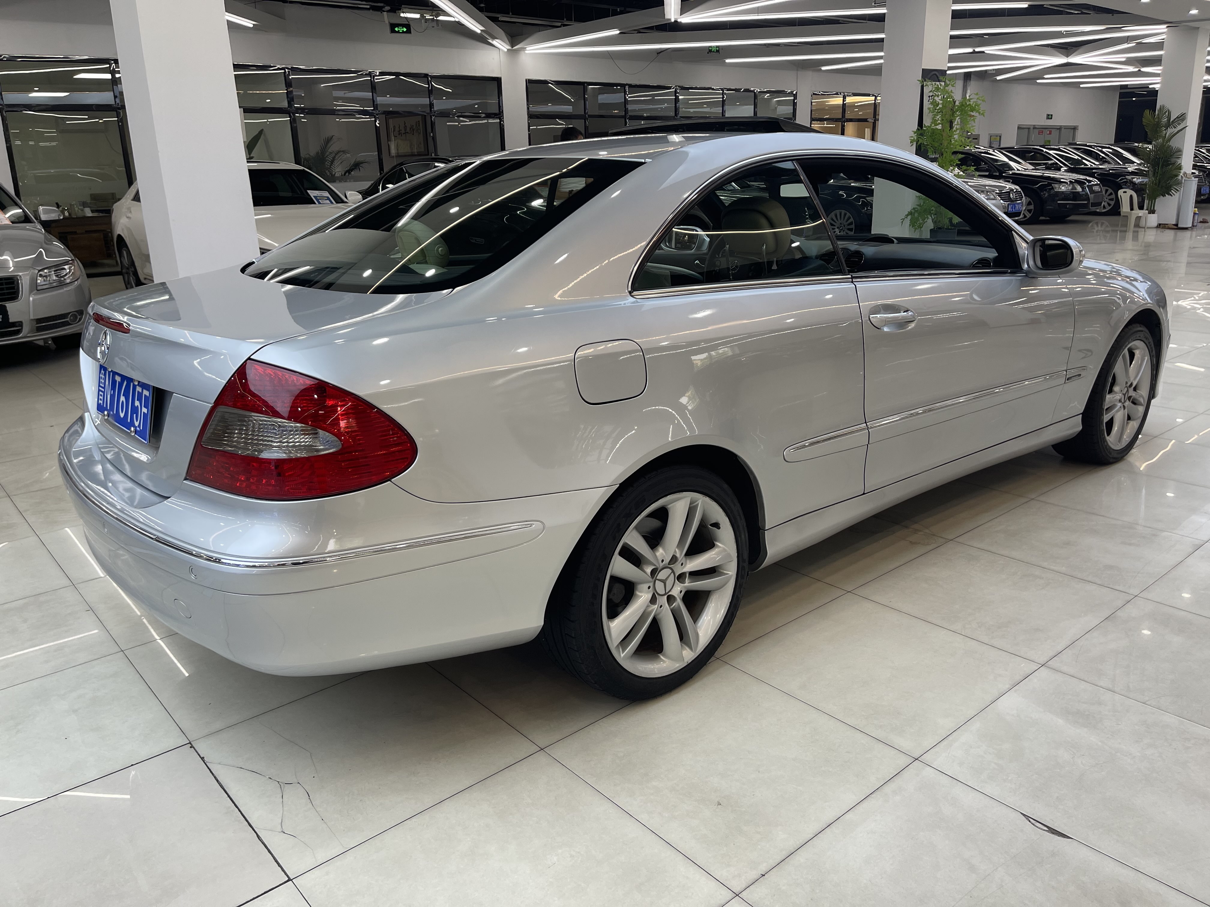 Mercedes-Benz CLK Class 2007 #5 Mercedes-Benz CLK Class 2007 car image #5