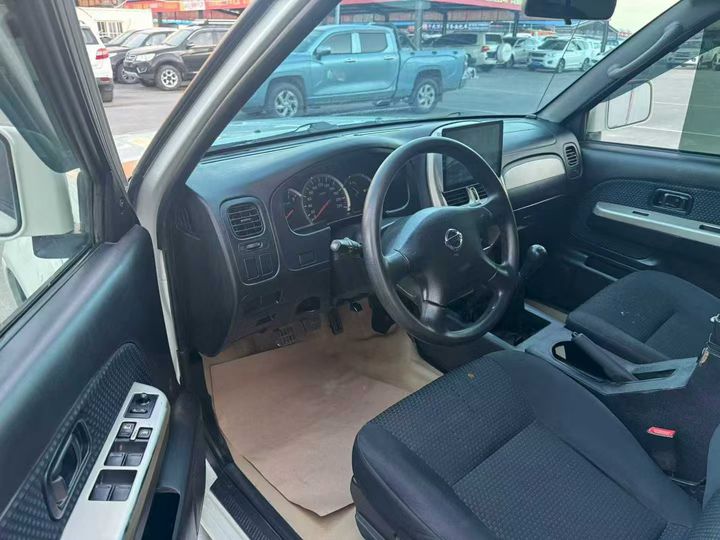 日产 日产帕拉丁 2014 汽车图片 #5