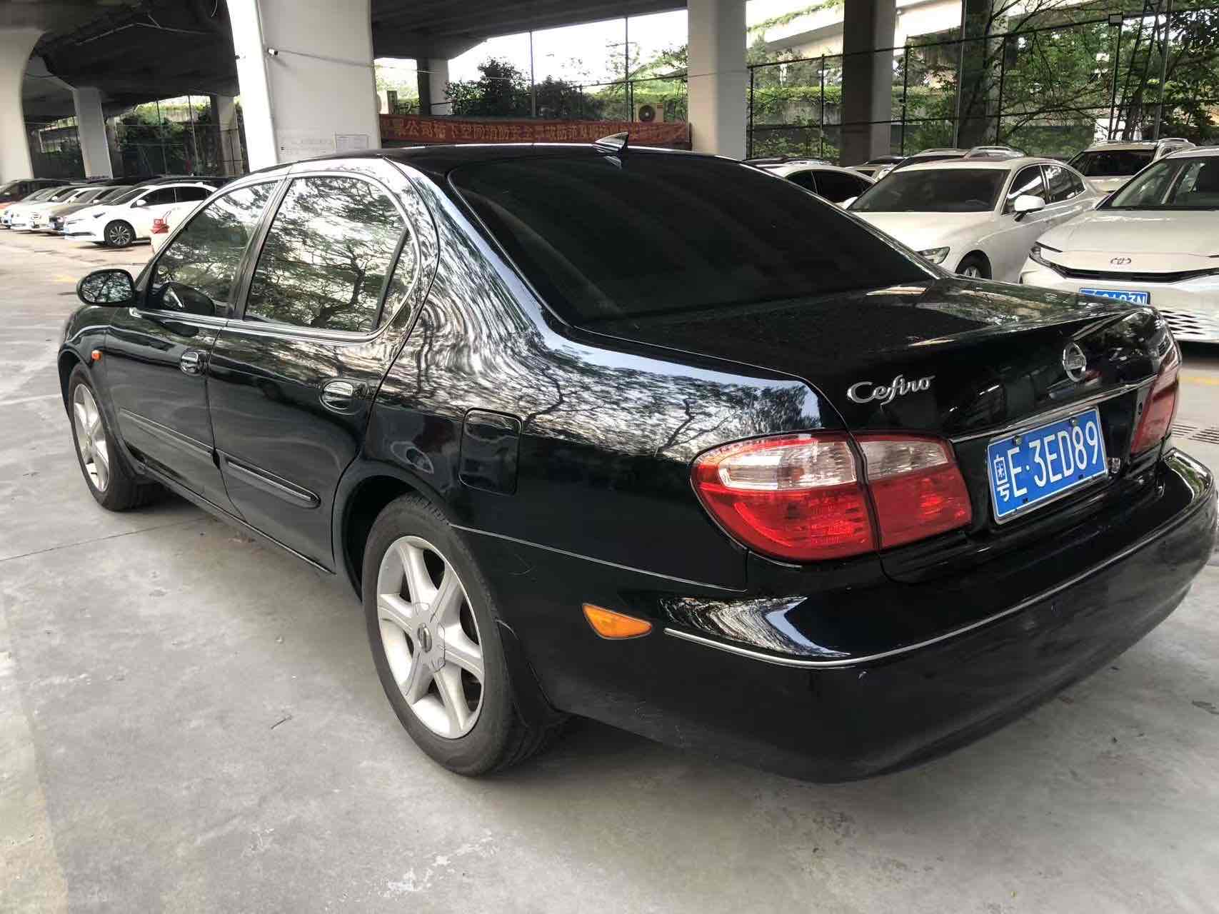 日产 风度 2004 汽车图片 #5