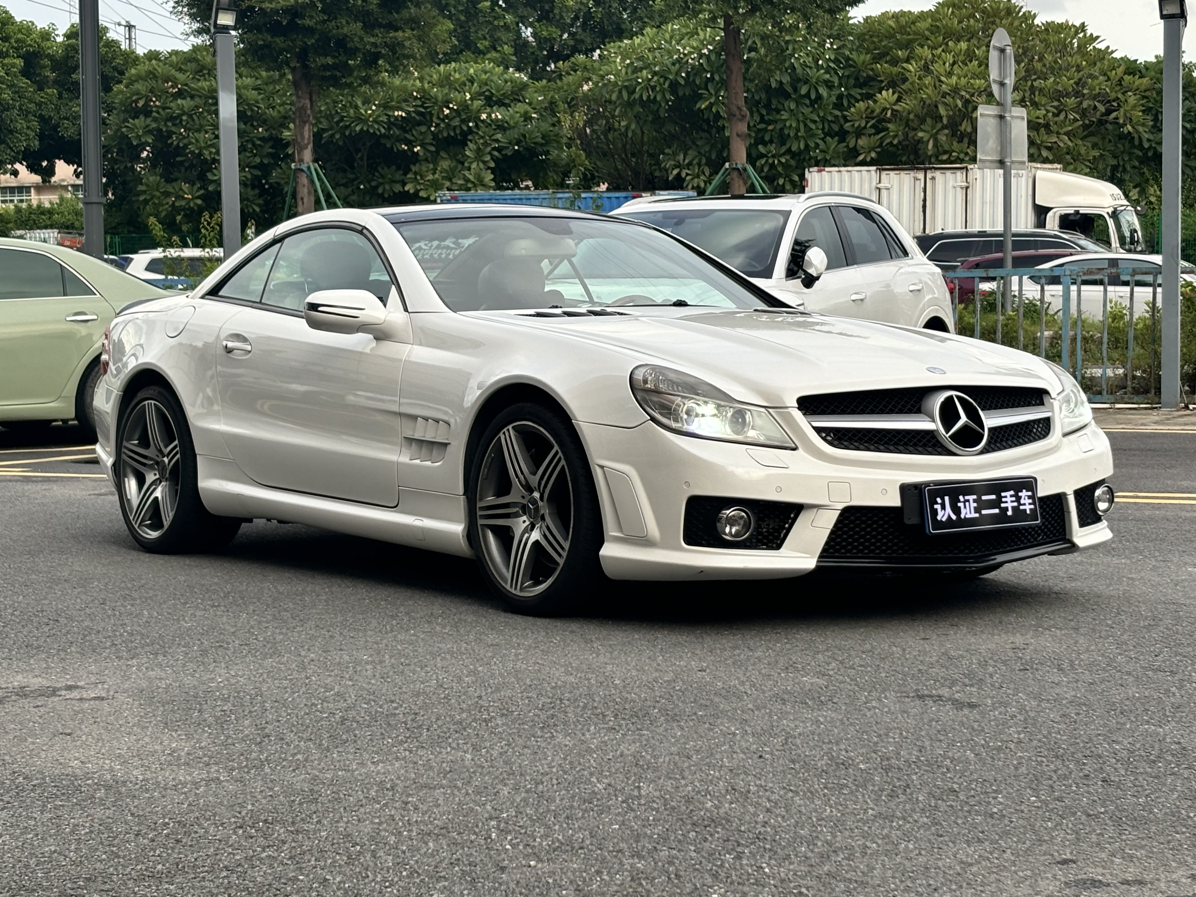 Mercedes-Benz SL Class 2009 #5 Mercedes-Benz SL Class 2009 car image #5