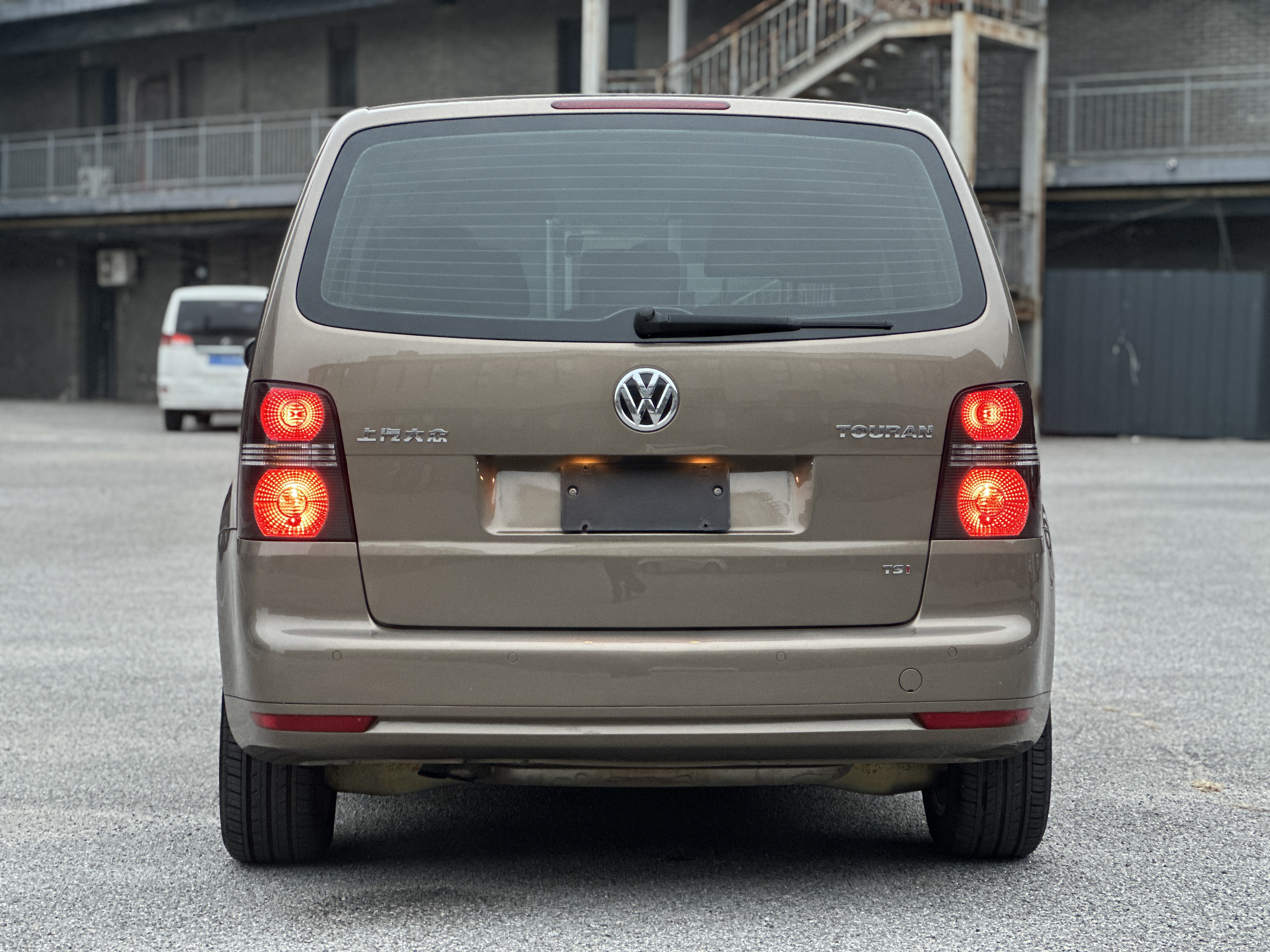 Volkswagen Touran 2015 immagine di auto #5