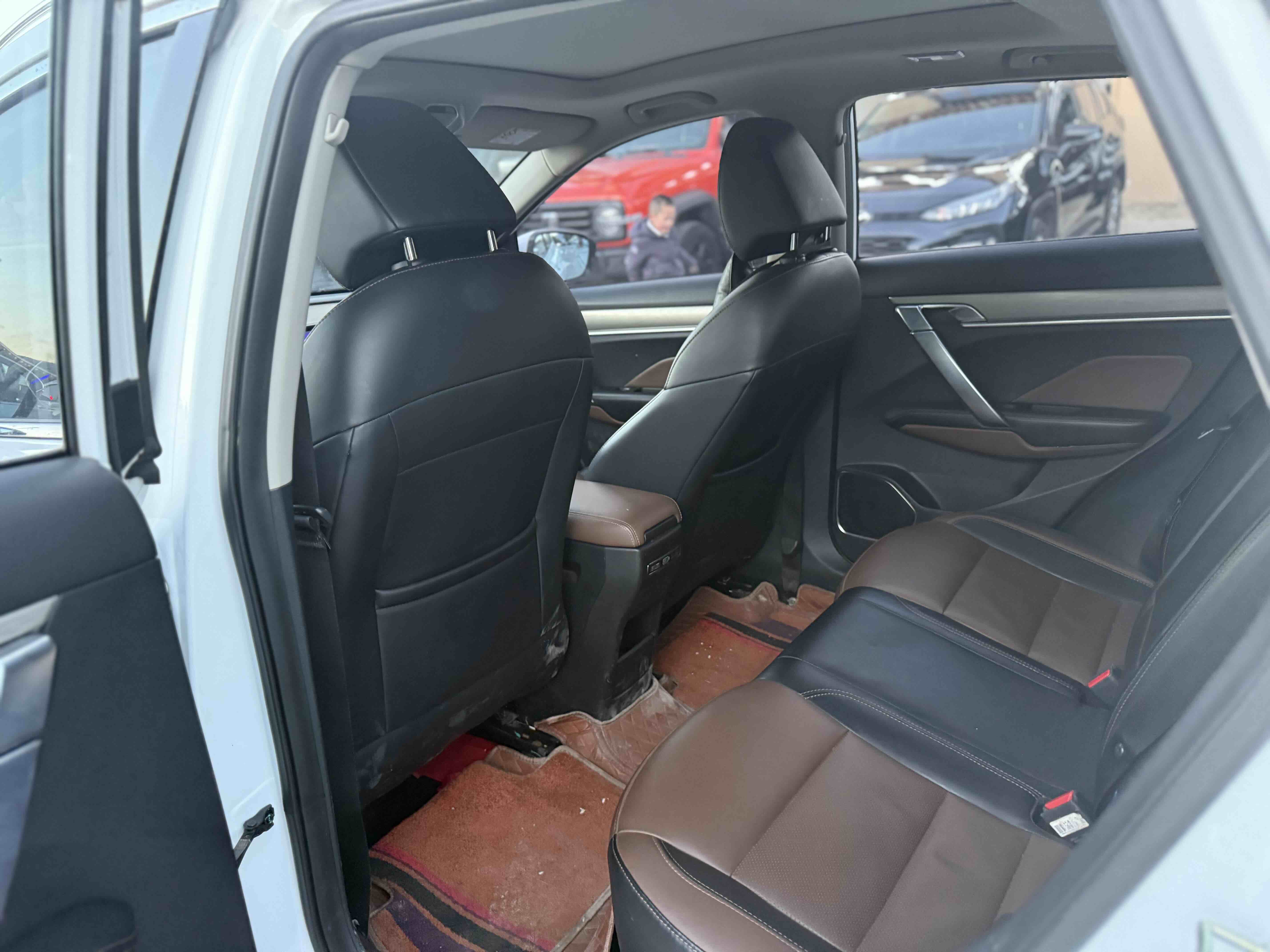 GEELY Coolray 2019 #5 GEELY Coolray 2019 car image #5