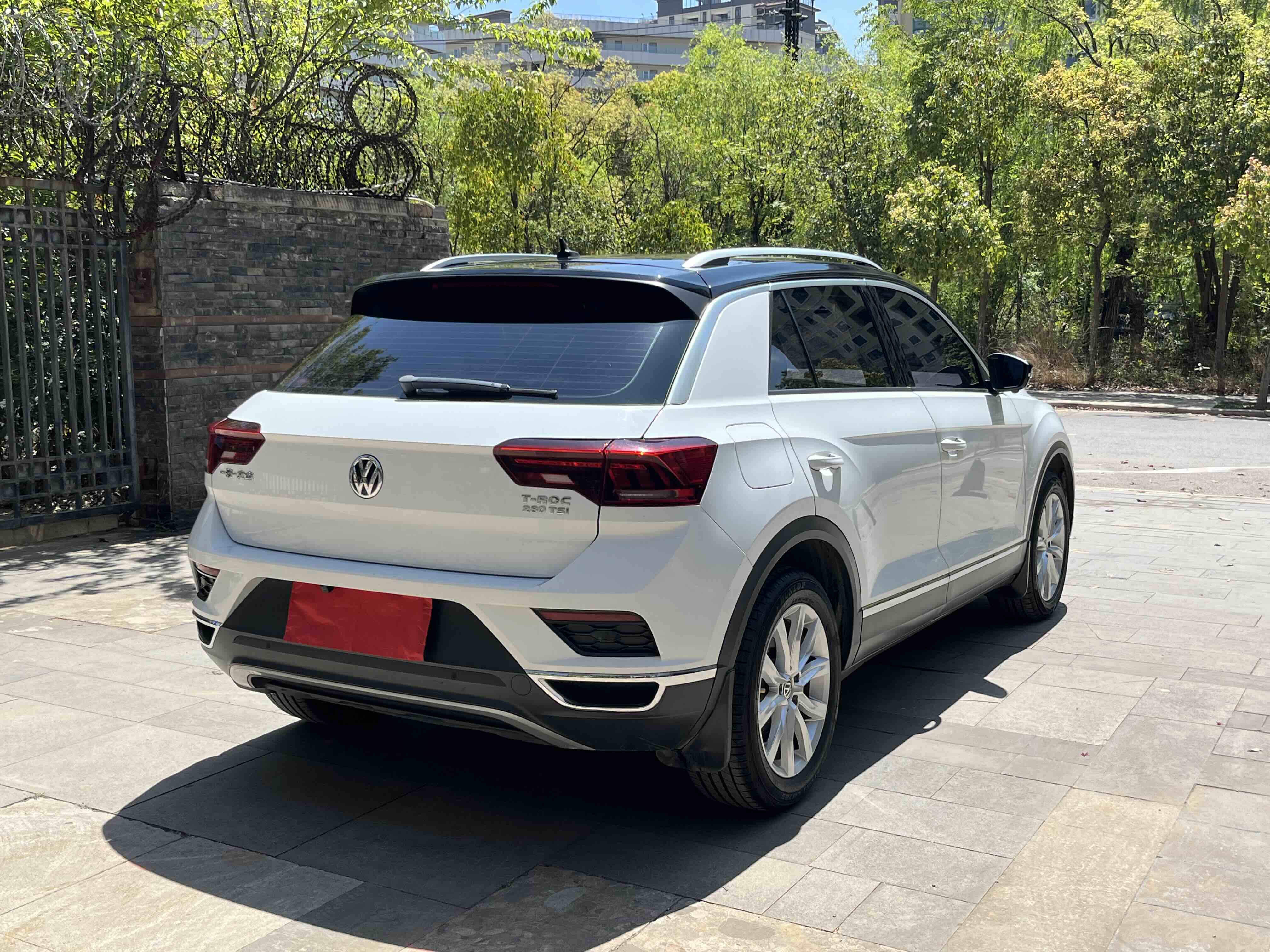 T-Roc 2018 car image #5