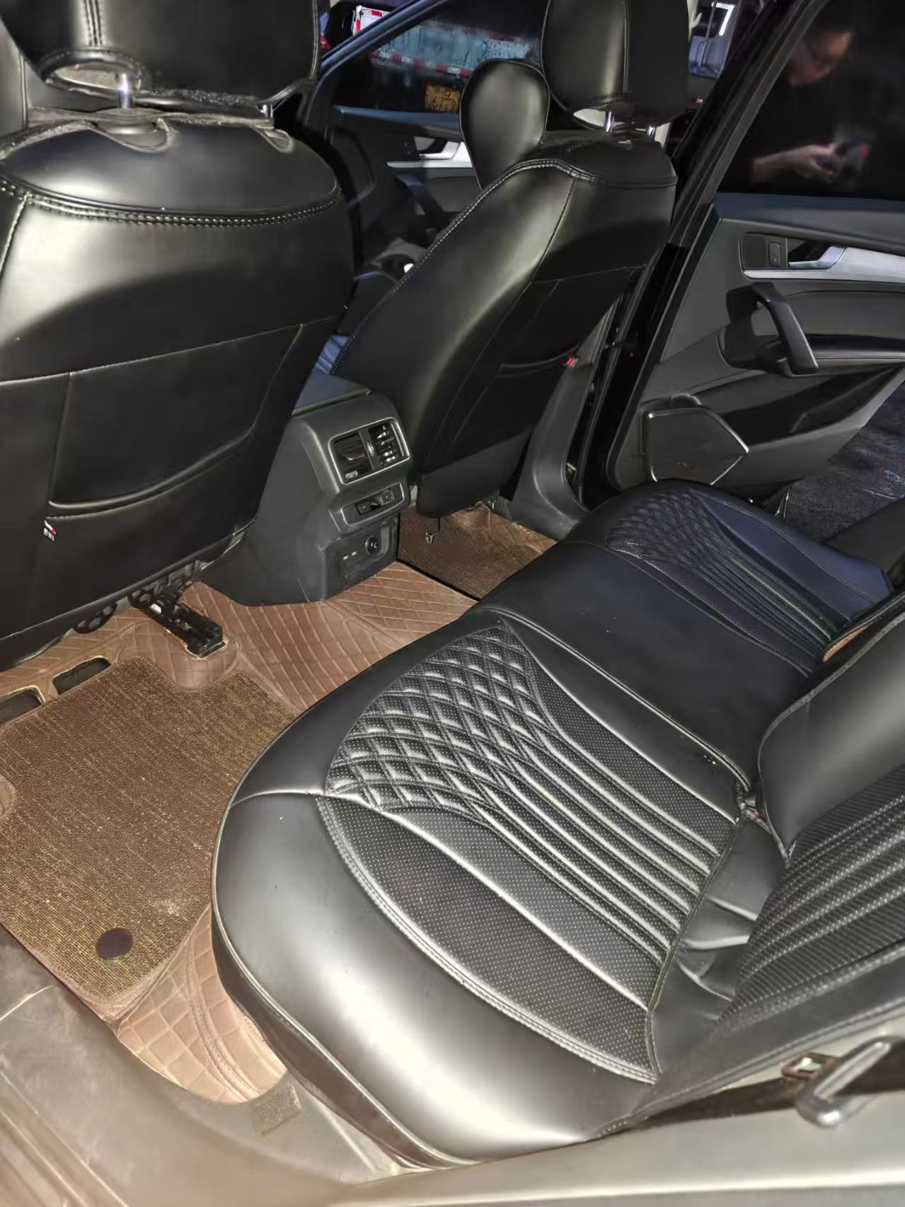 Audi Q5L 2019 car image #5