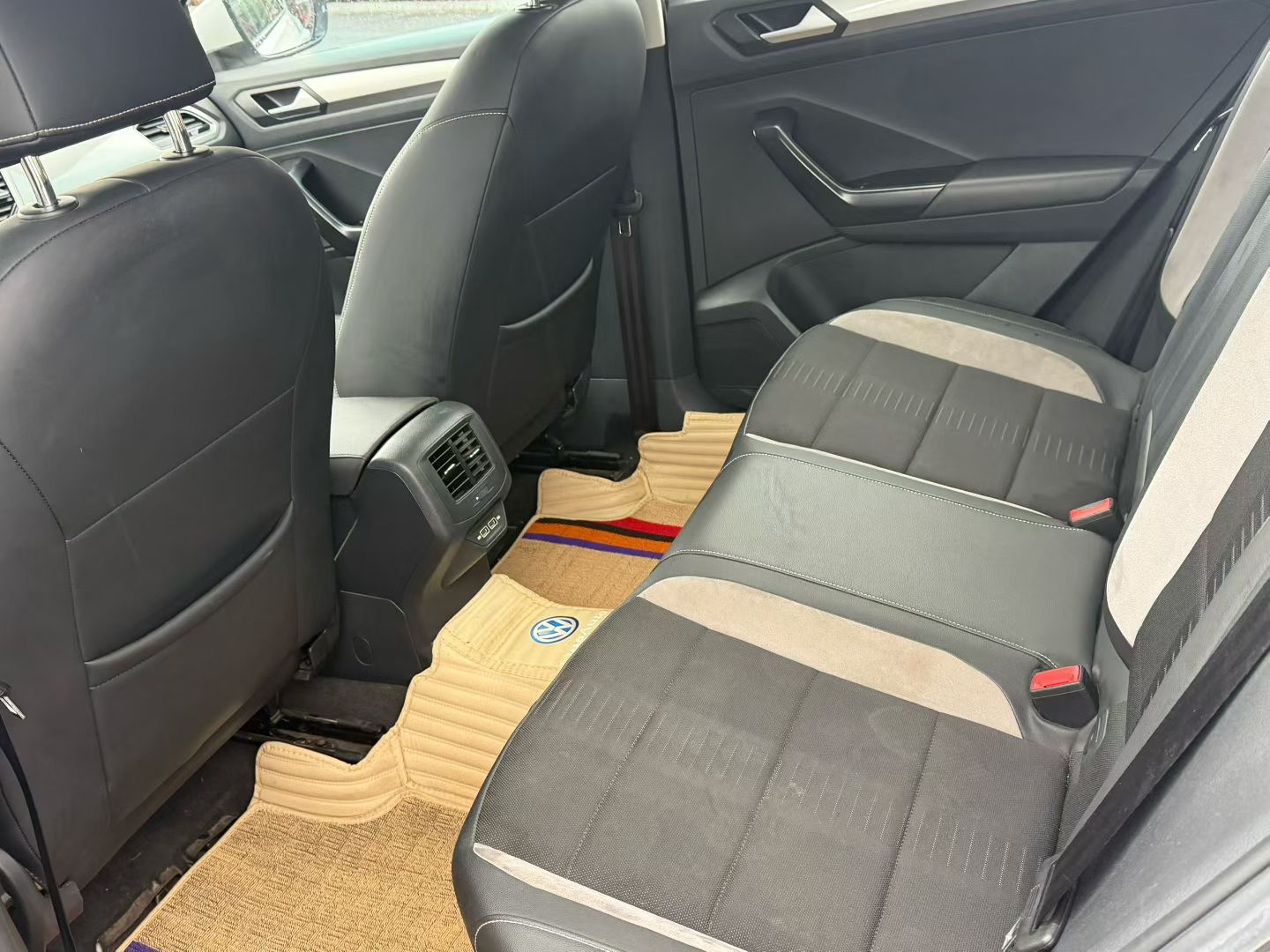 T-Roc 2019 car image #5