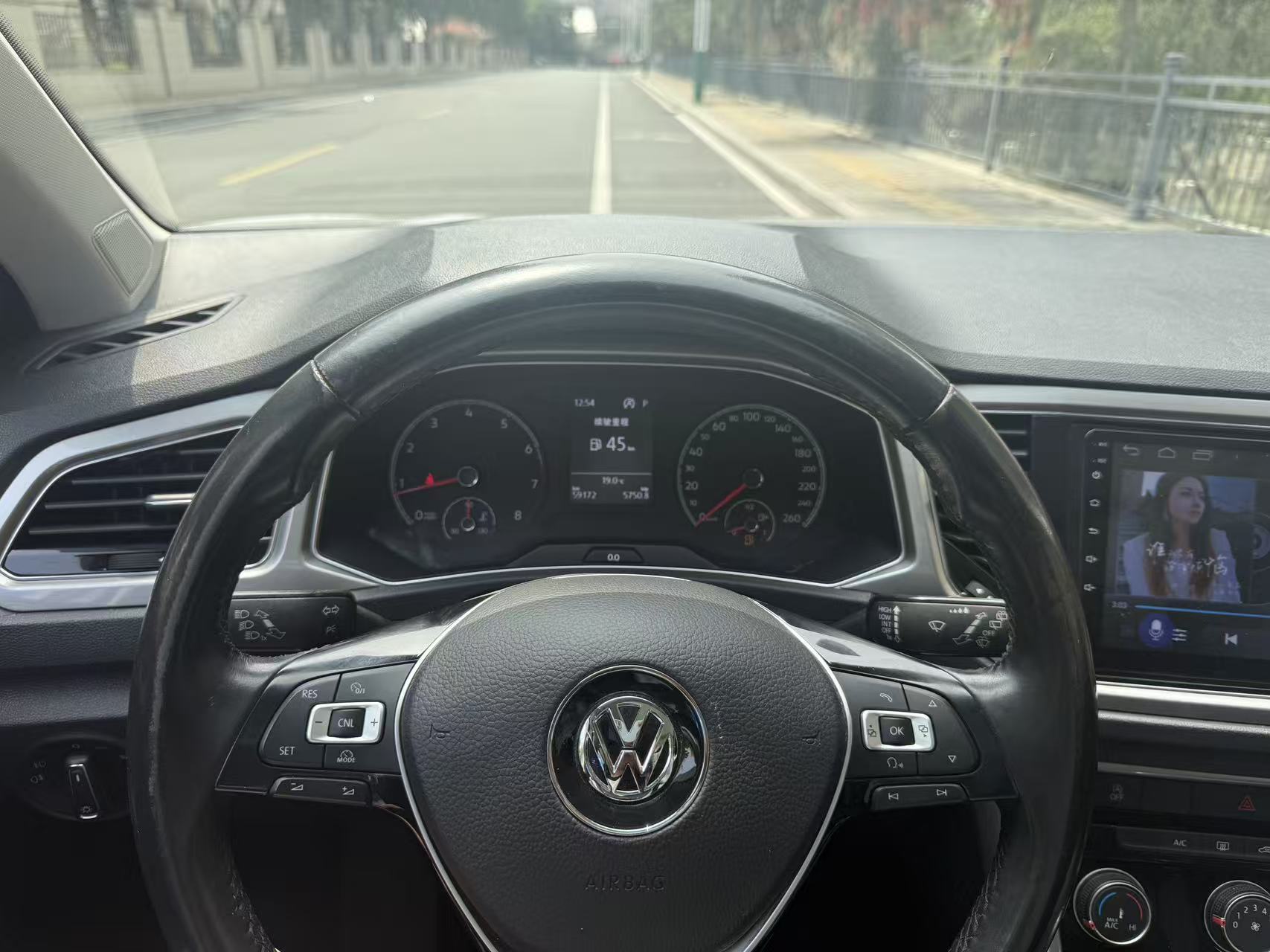 T-Roc 2019 #5 T-Roc 2019 car image #5