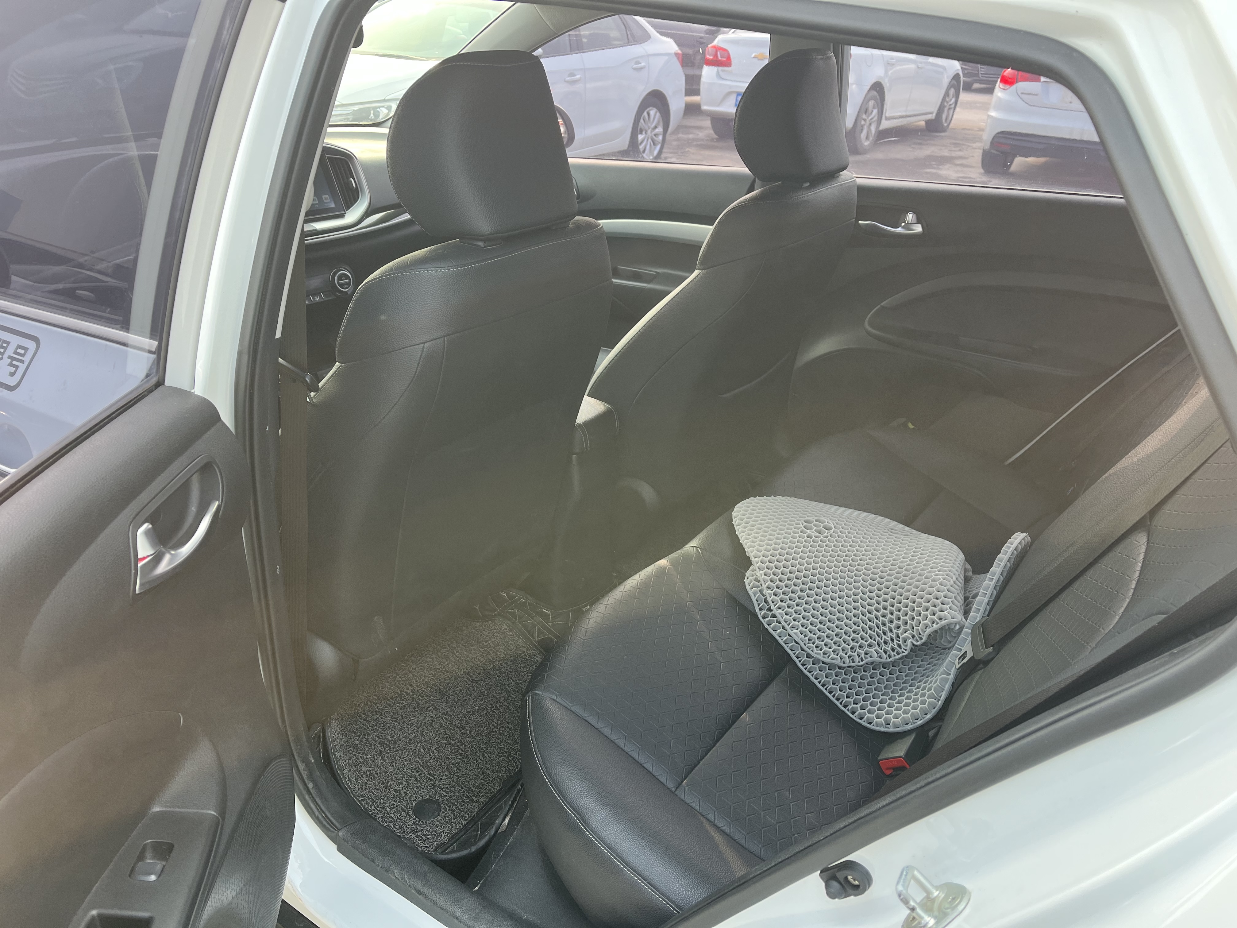 Kia KX1 2019 #5 Kia KX1 2019 car image #5