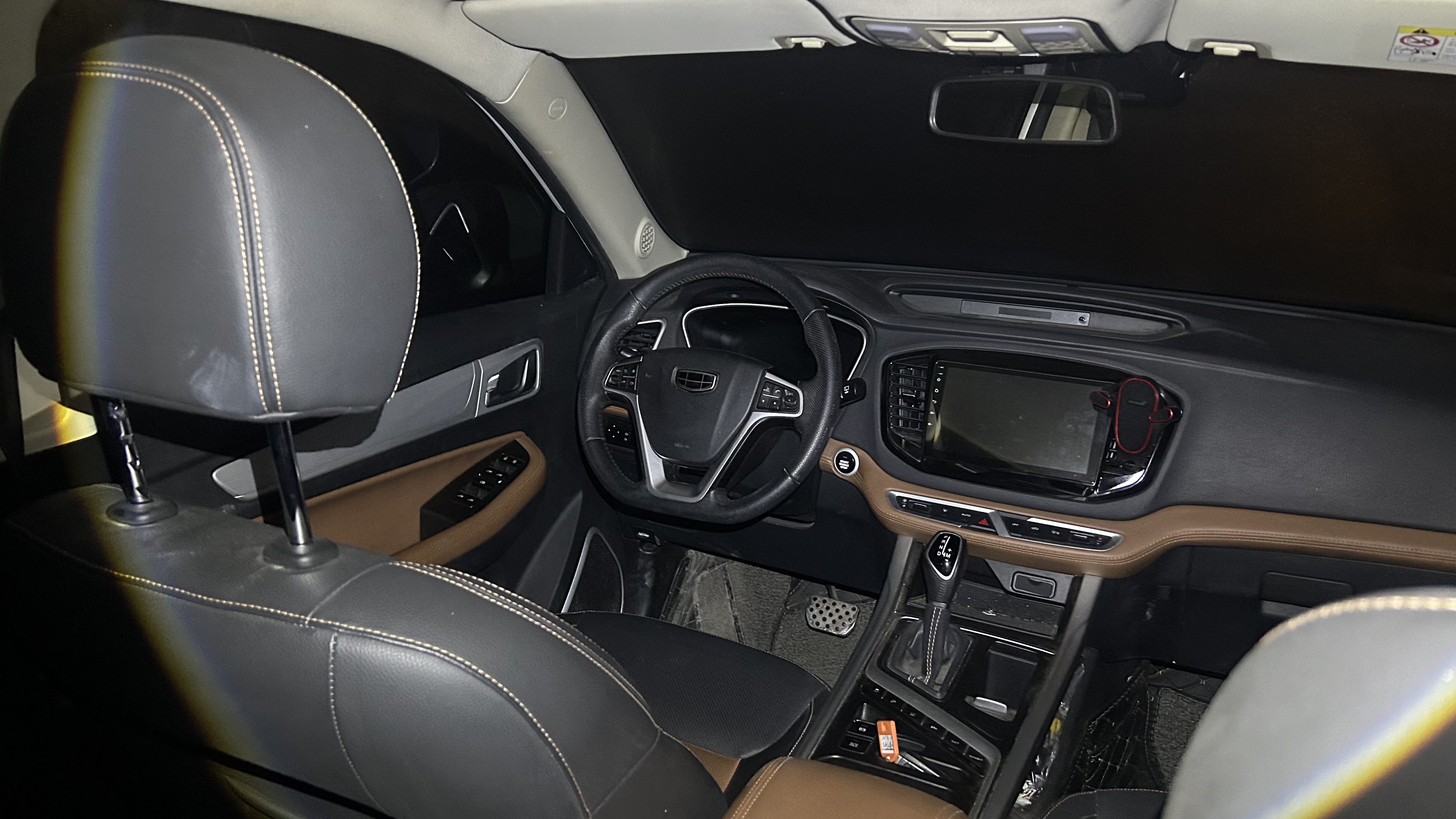 GEELY Vision X6 2019 car image #5