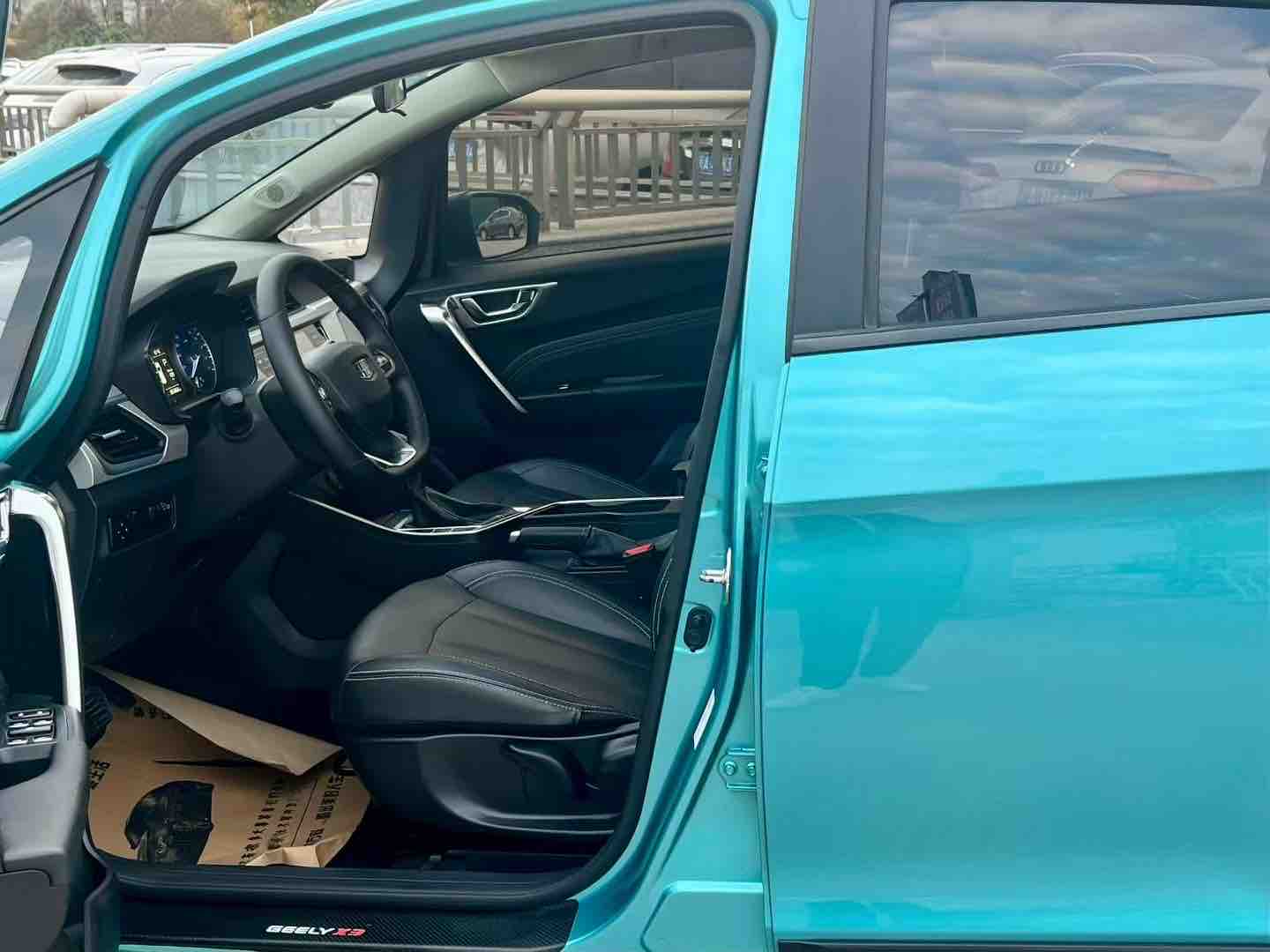 Vision X3 2020 car image #5
