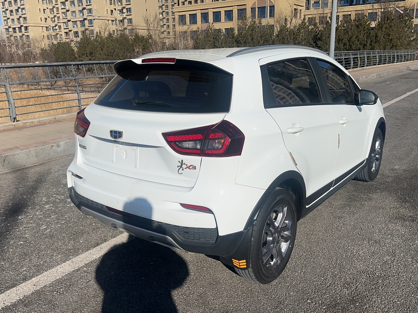 2020 immagine di auto #5