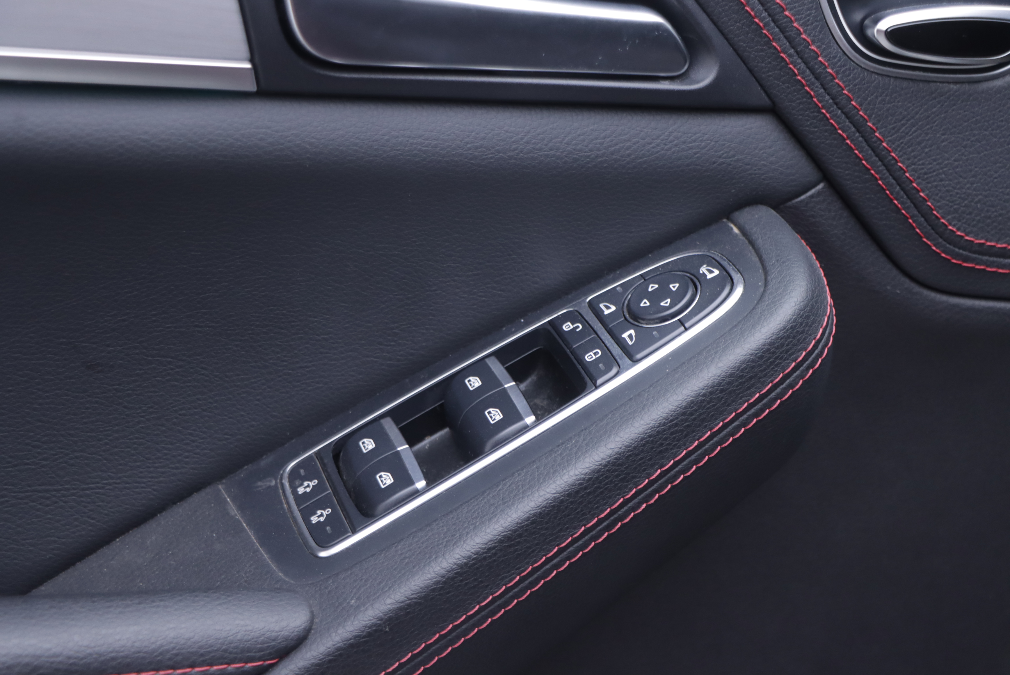 BYD Tang New Energy 2020 car image #5