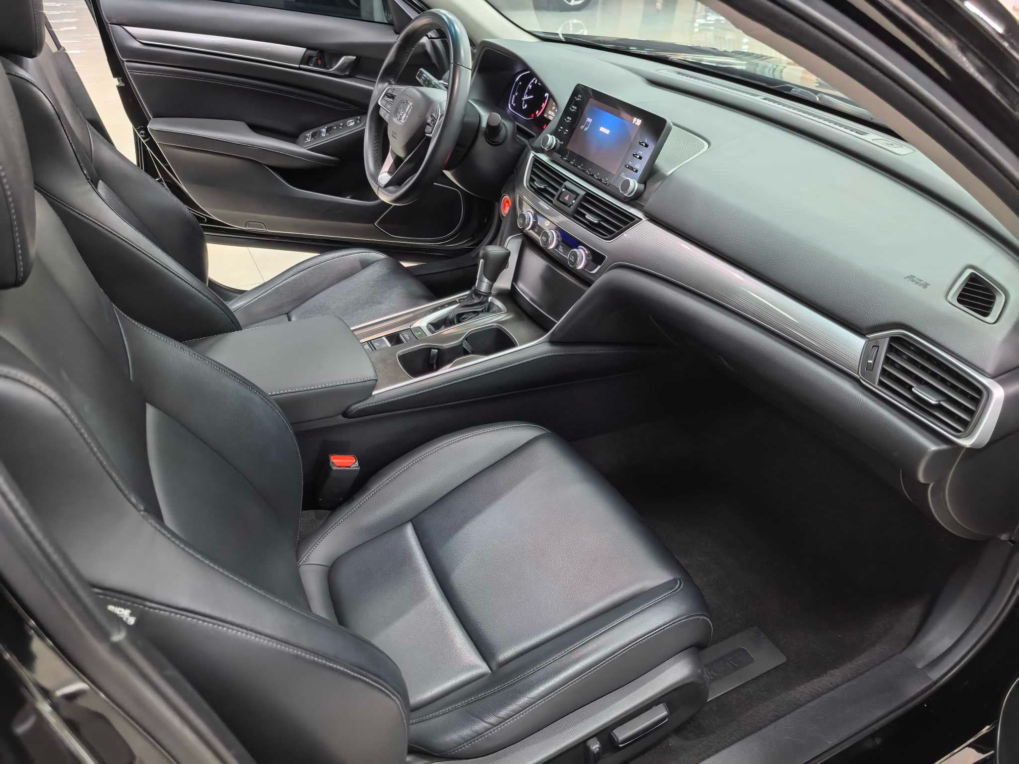 Honda Accord 2020 #5 Honda Accord 2020 car image #5