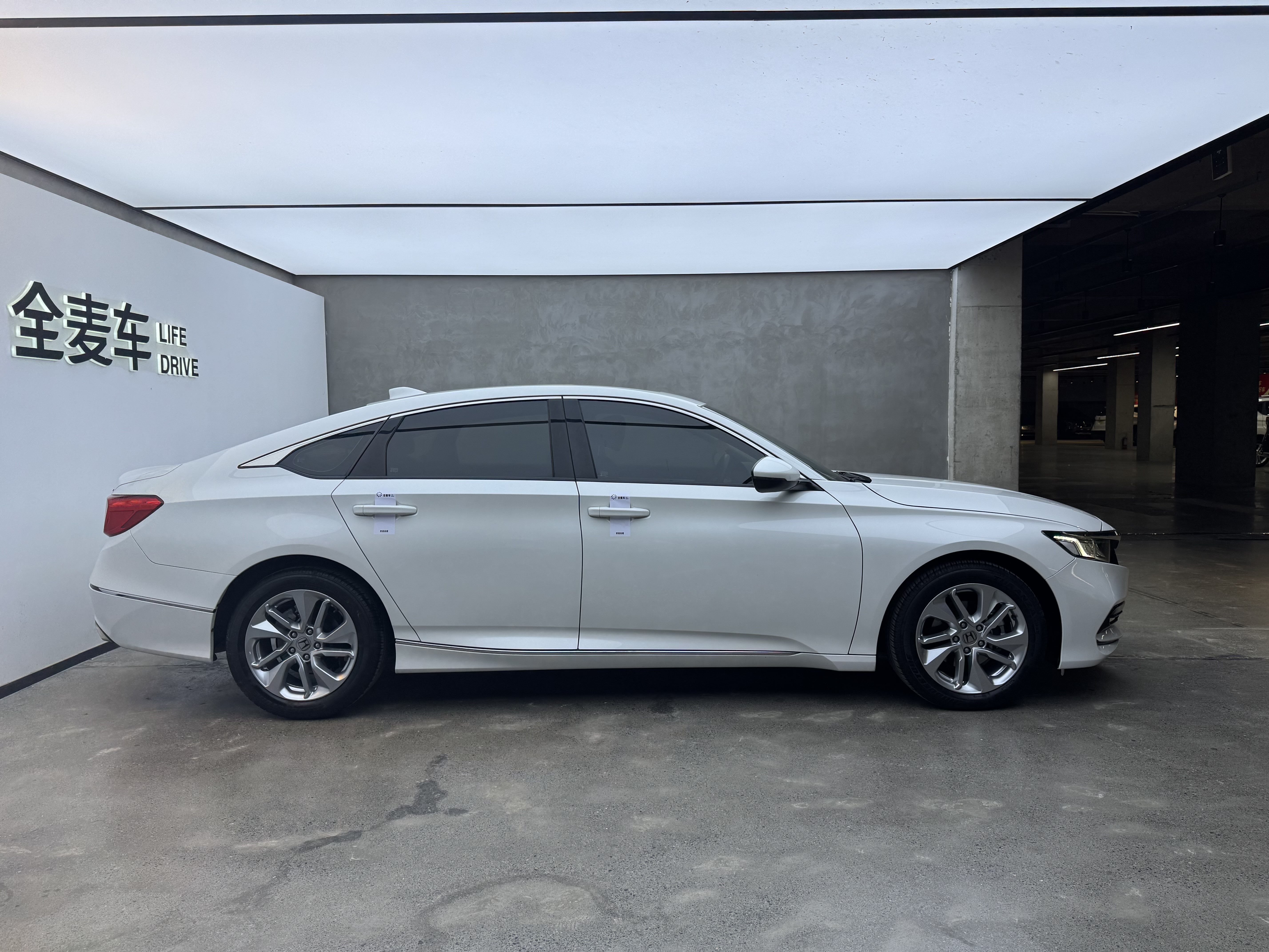 Honda Accord 2019 immagine di auto #5