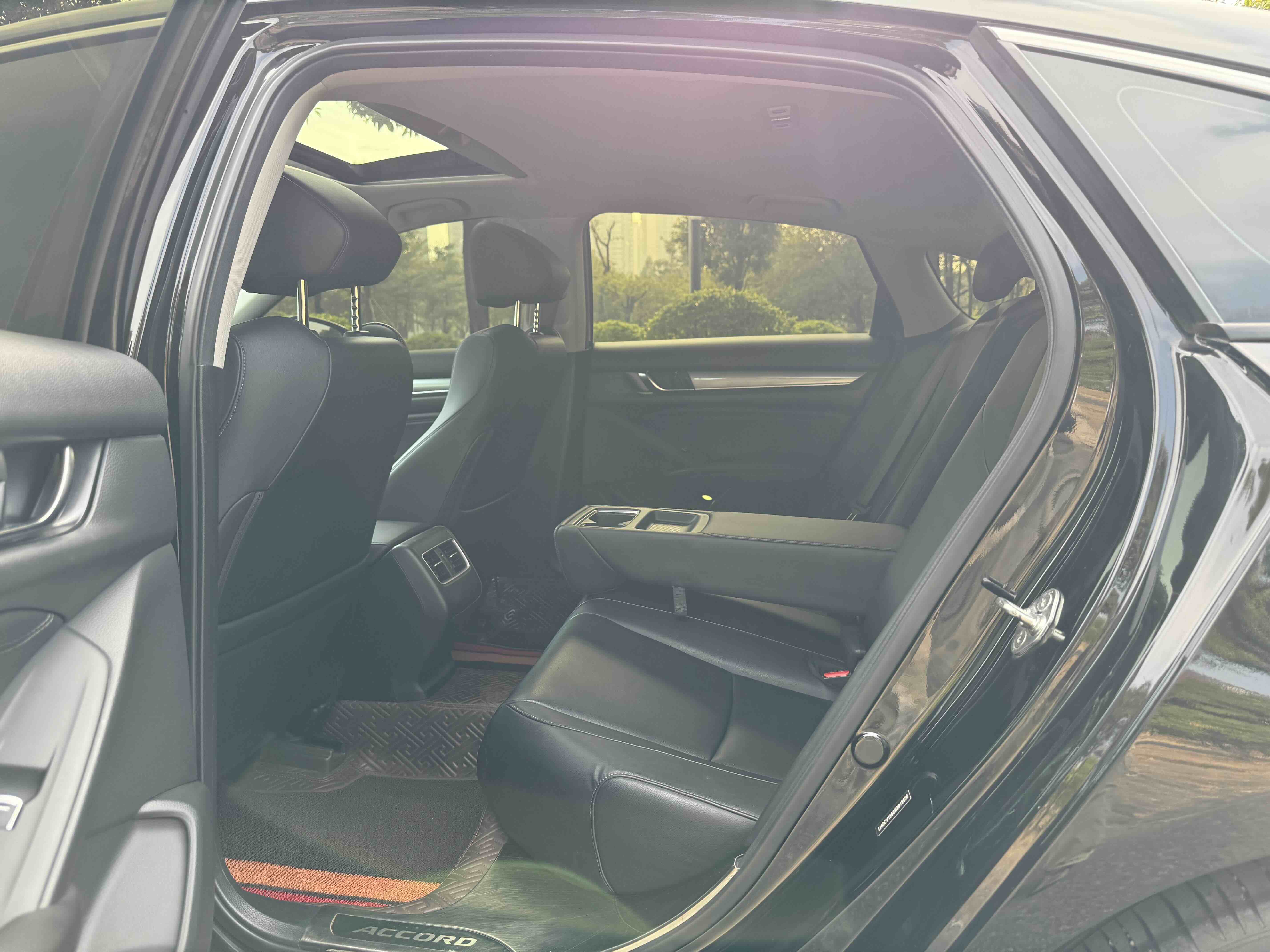 Honda Accord 2020 #5 Honda Accord 2020 car image #5