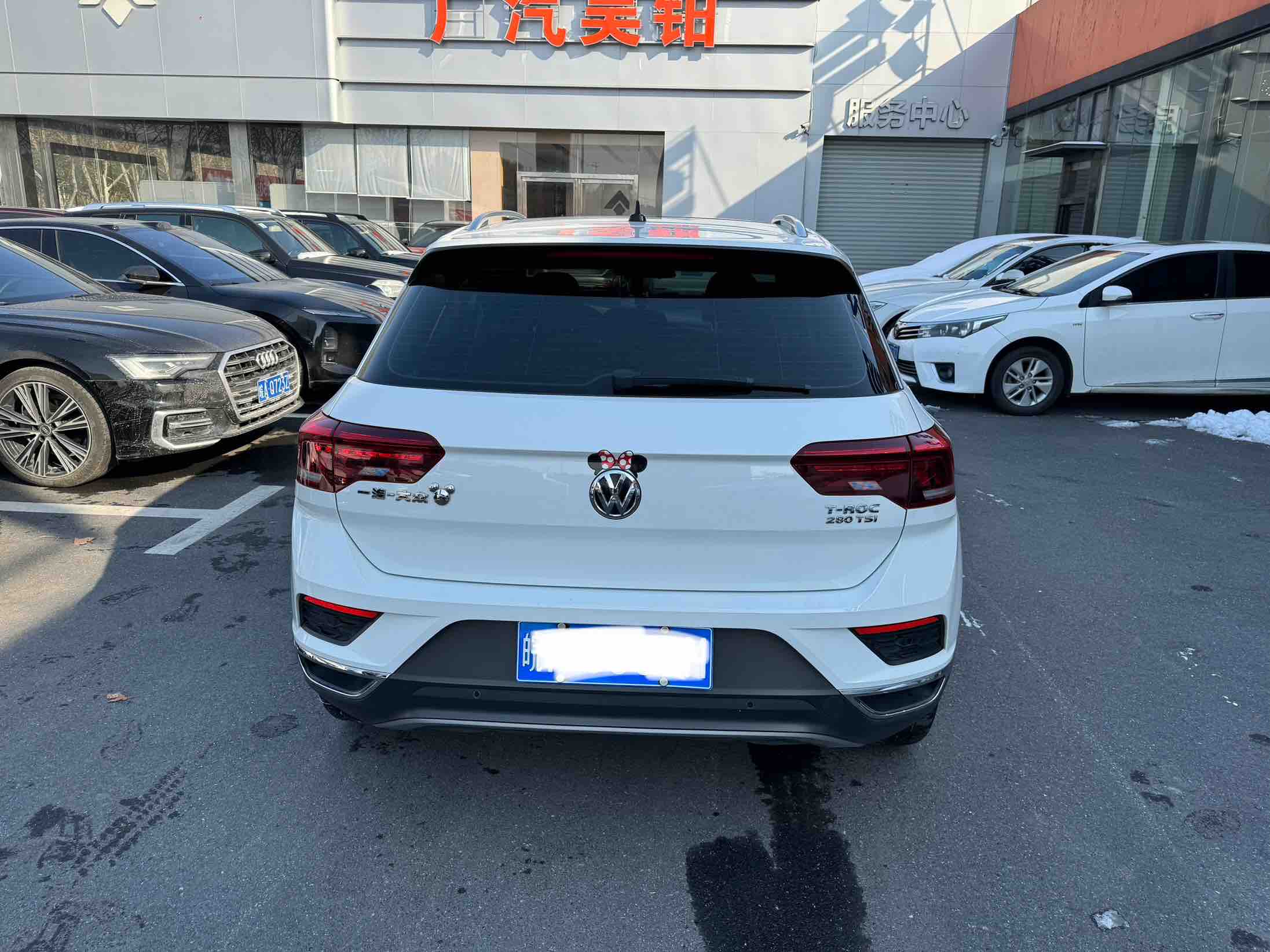 Volkswagen T-Roc 2019 car image #5