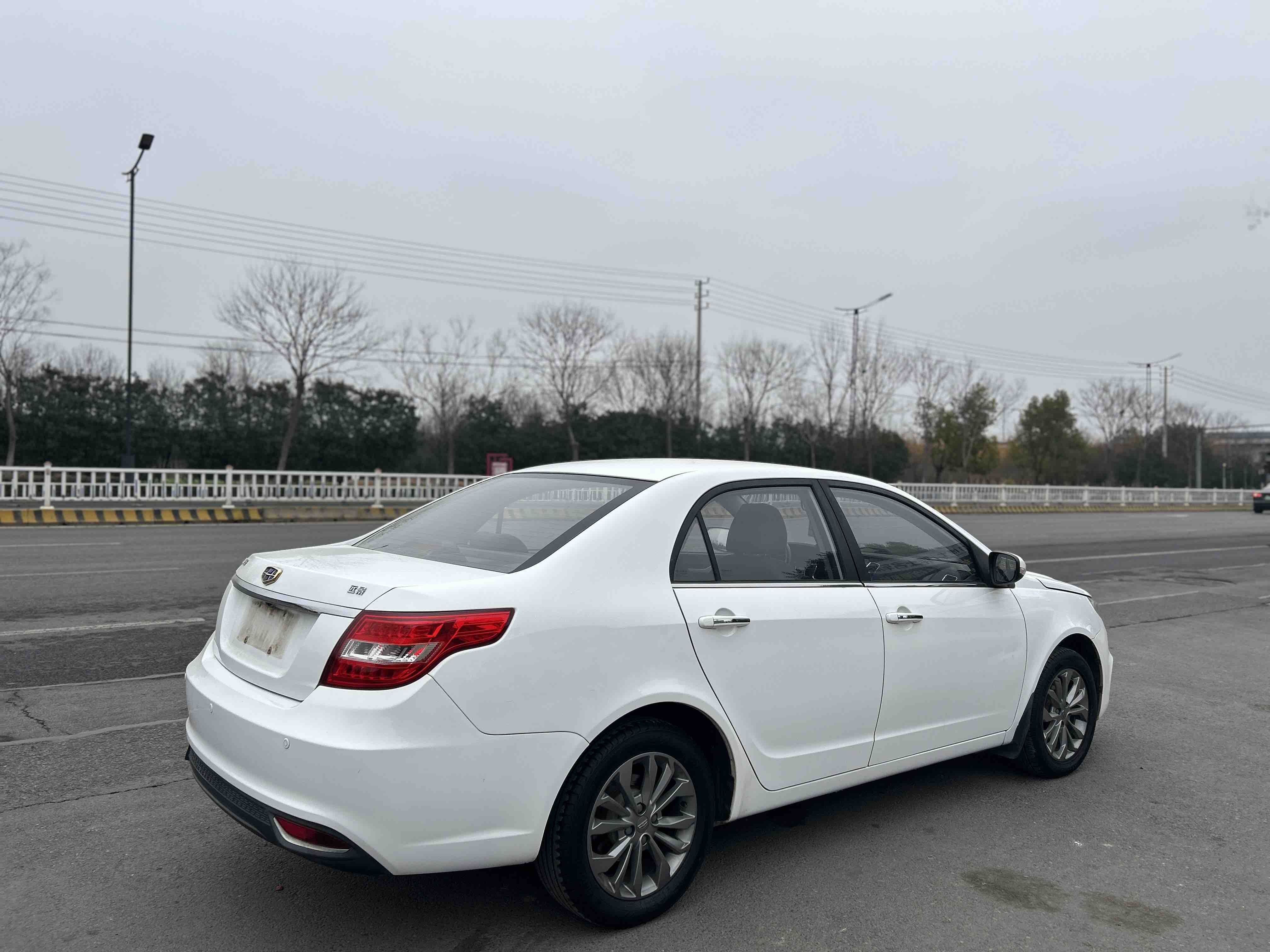 GEELY 2017 immagine di auto #5