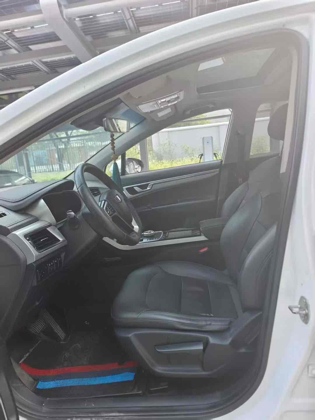 GEELY Emgrand GSe 2019 car image #5