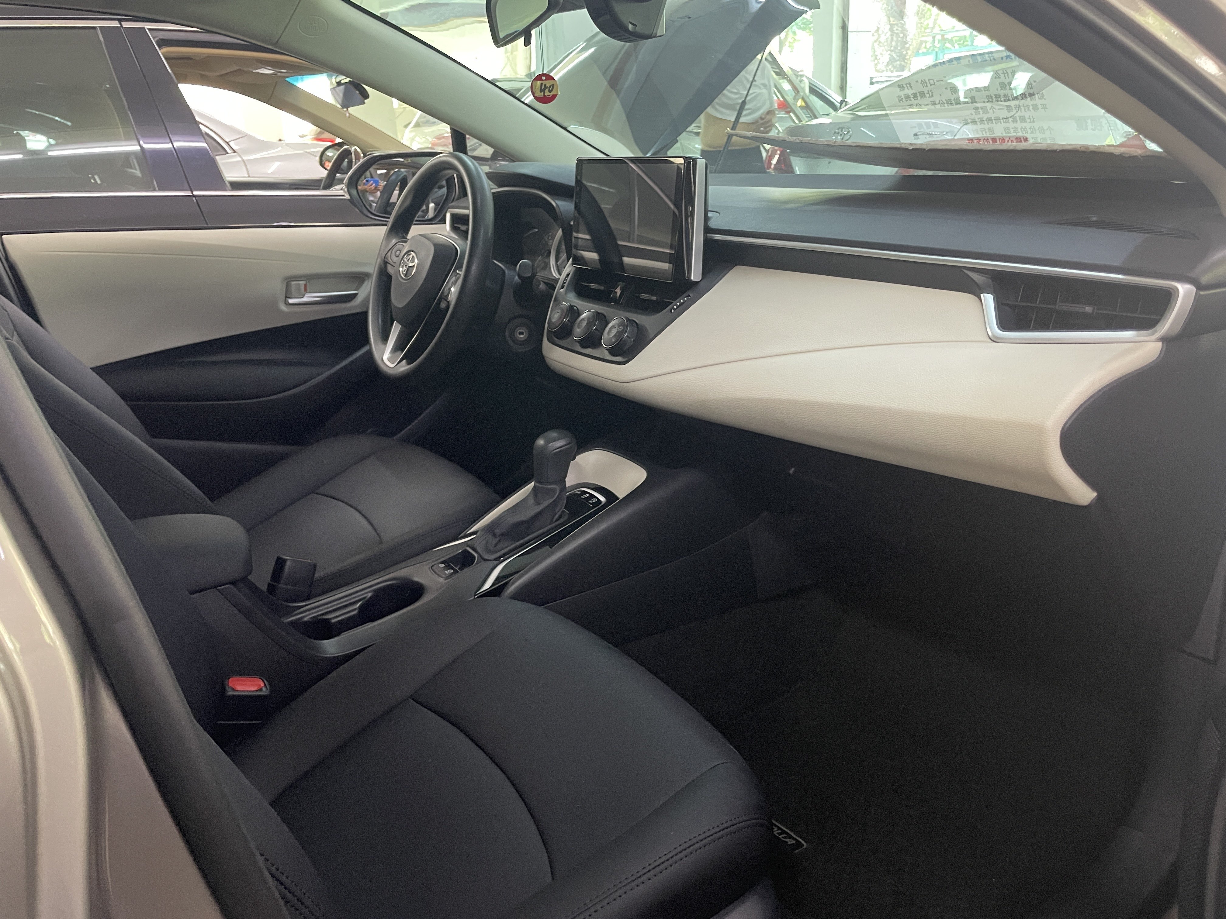 Corolla 2019 car image #5