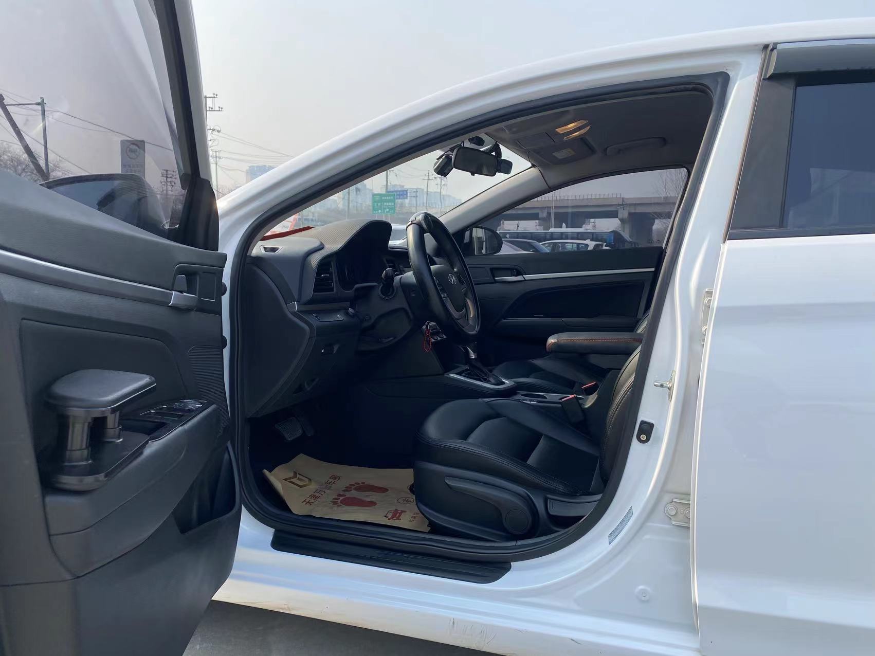 Hyundai Elantra AD PHEV 2020 #5 Hyundai Elantra AD PHEV 2020 car image #5