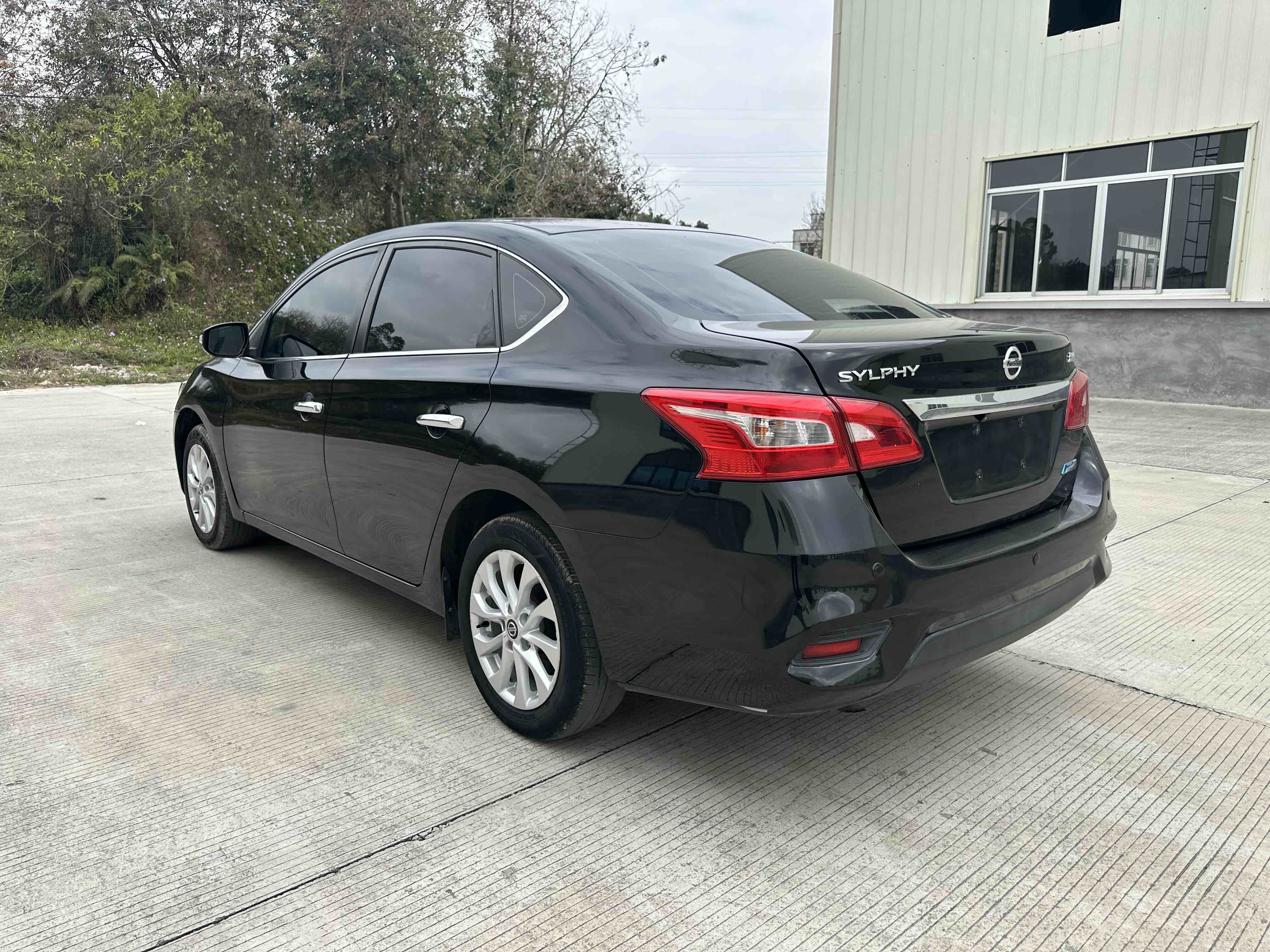 Nissan Sylphy 2017 #5 Nissan Sylphy 2017 car image #5