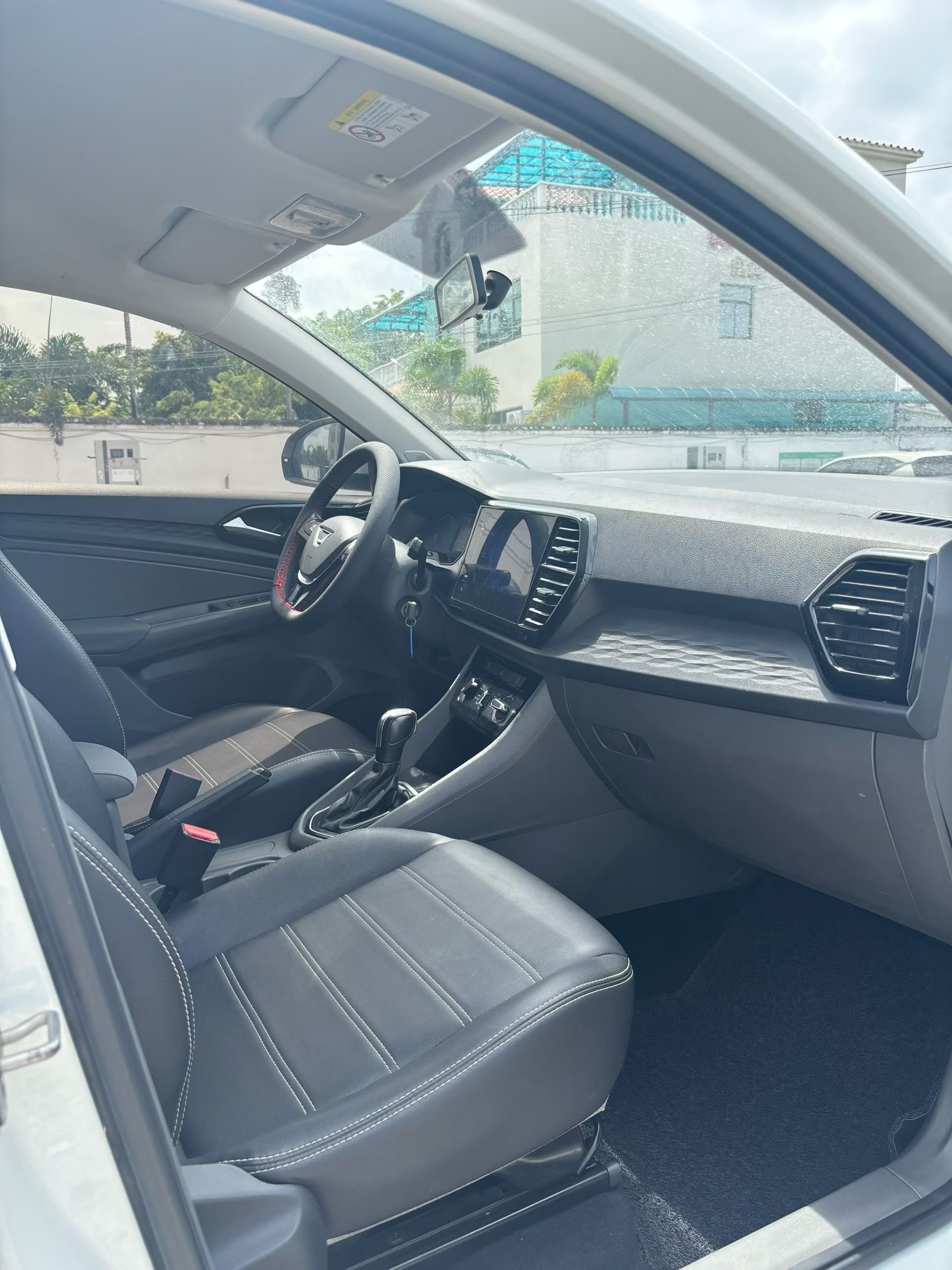 VS5 2021 car image #5
