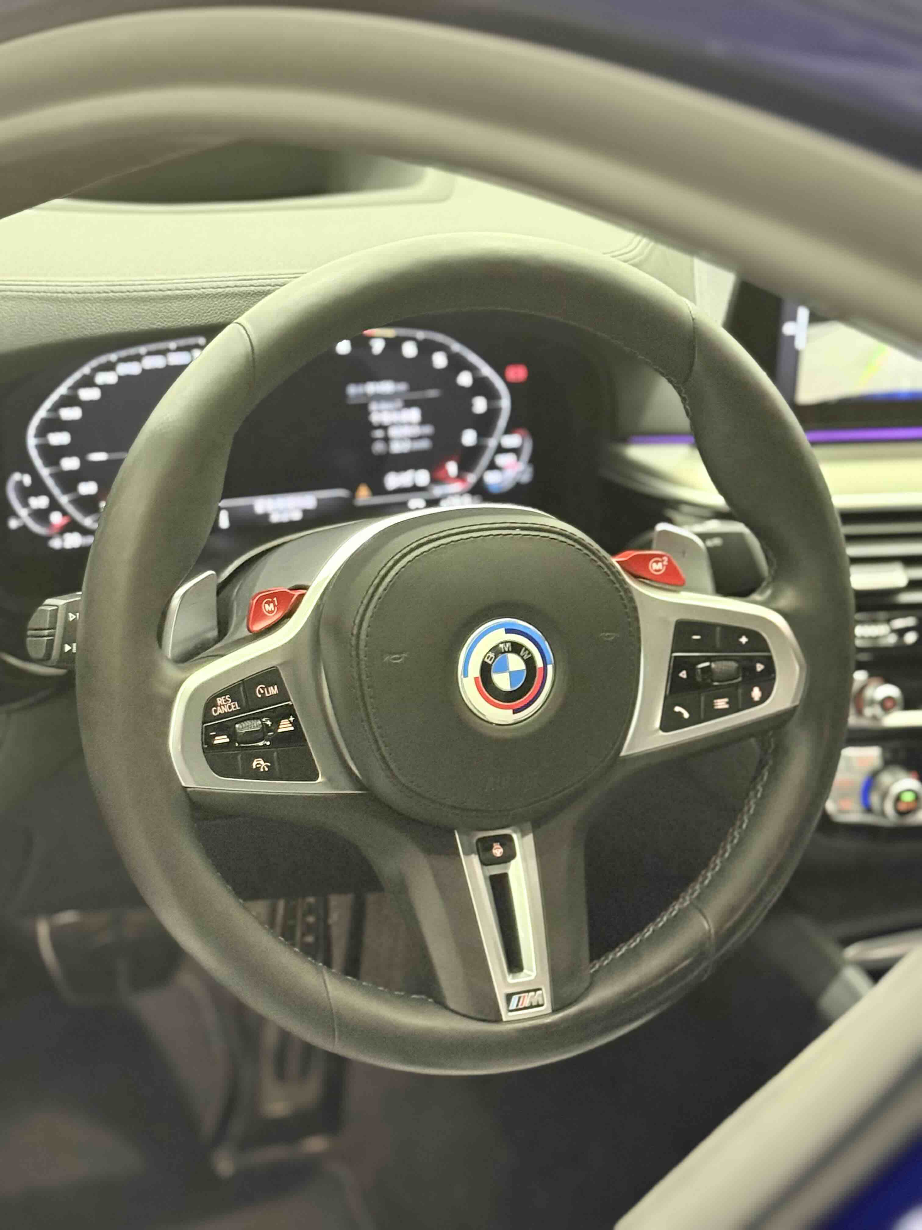 BMW M5 2021 изображение автомобиля #5