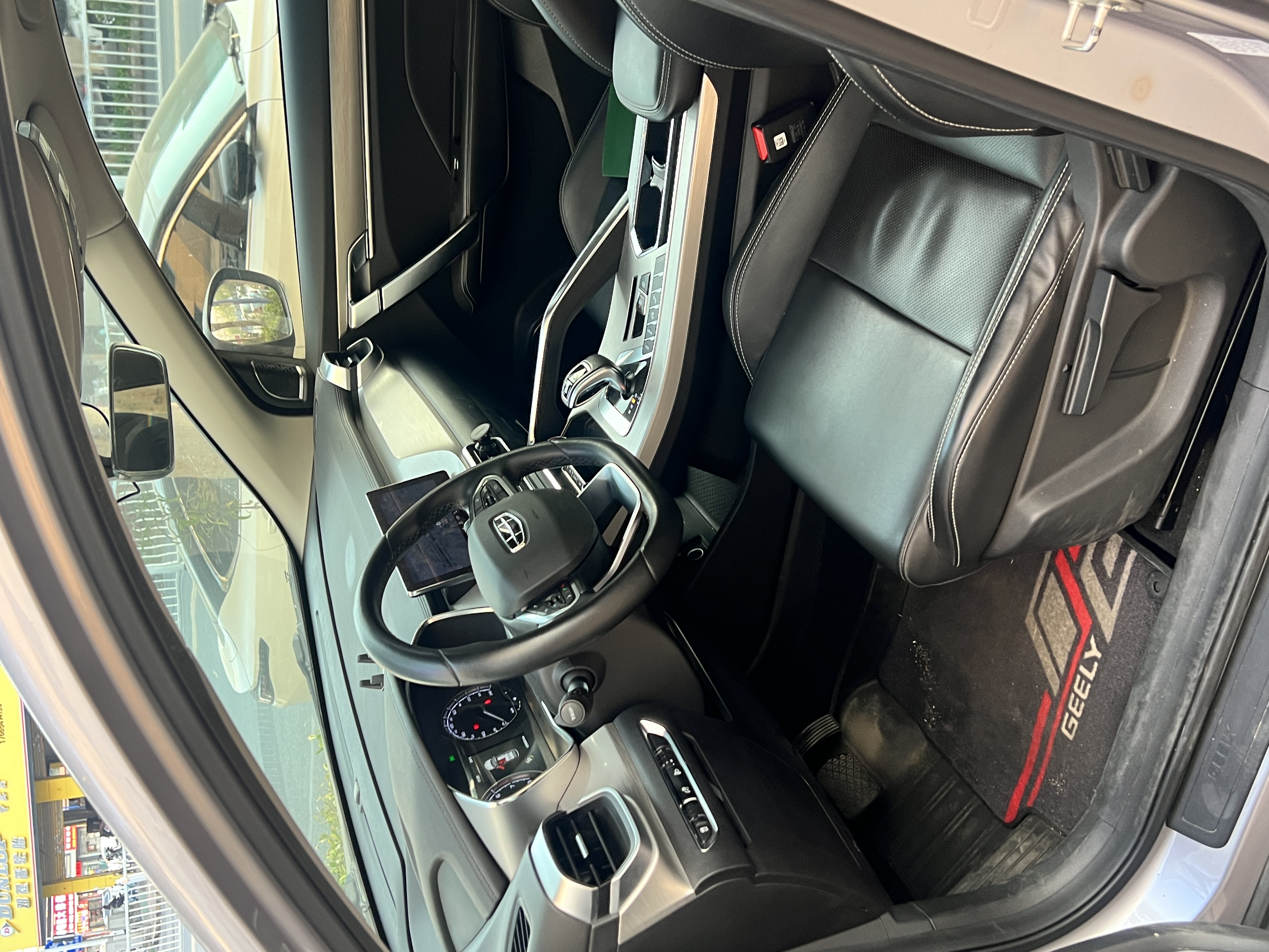 GEELY Coolray 2019 car image #5