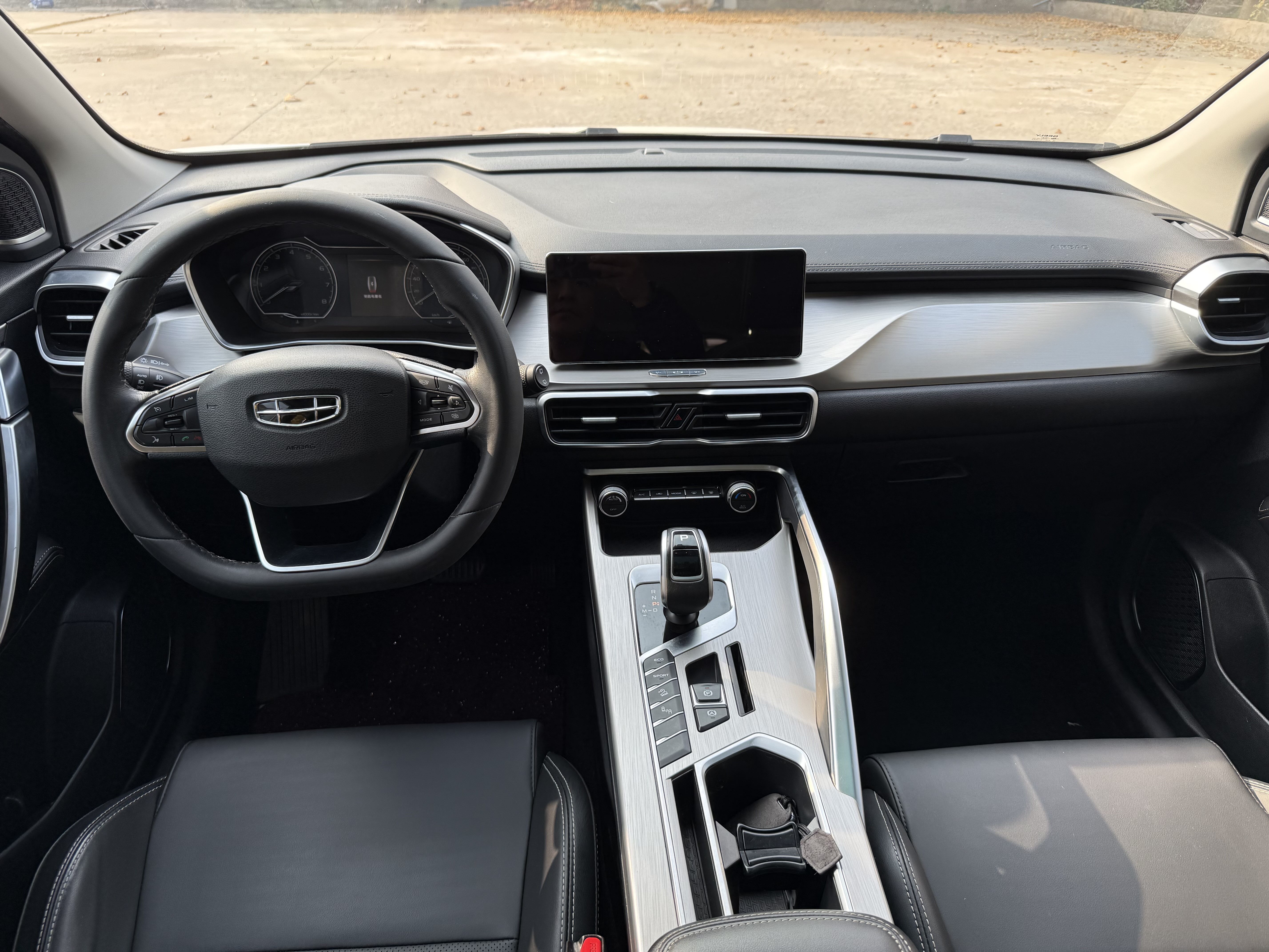 GEELY Coolray 2020 #5 GEELY Coolray 2020 car image #5