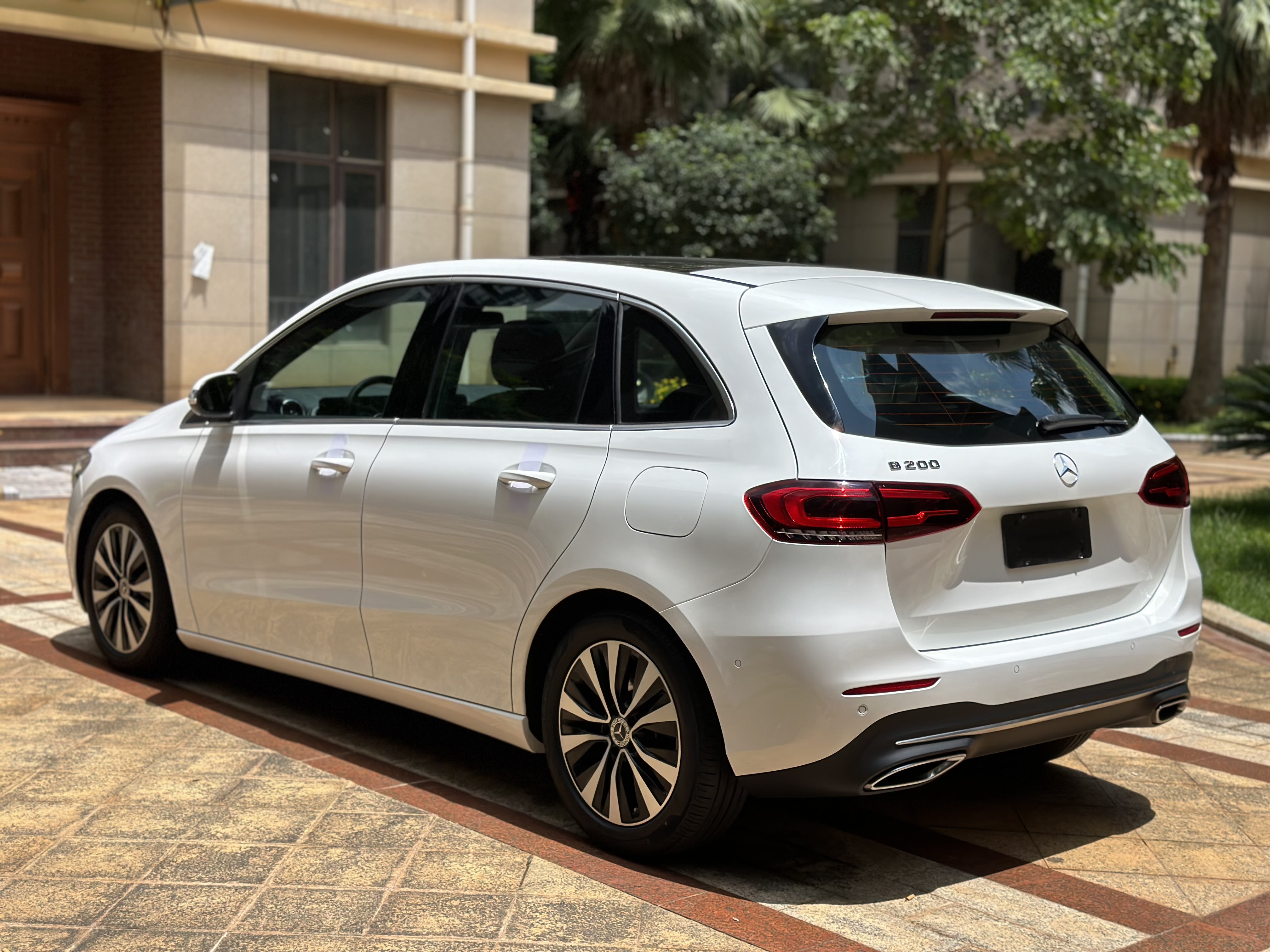 Mercedes-Benz B Class 2020 car image #5