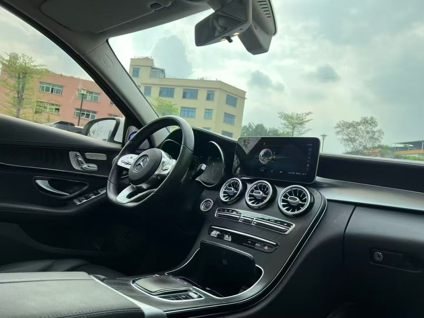 Mercedes-Benz C Class 2020 car image #5