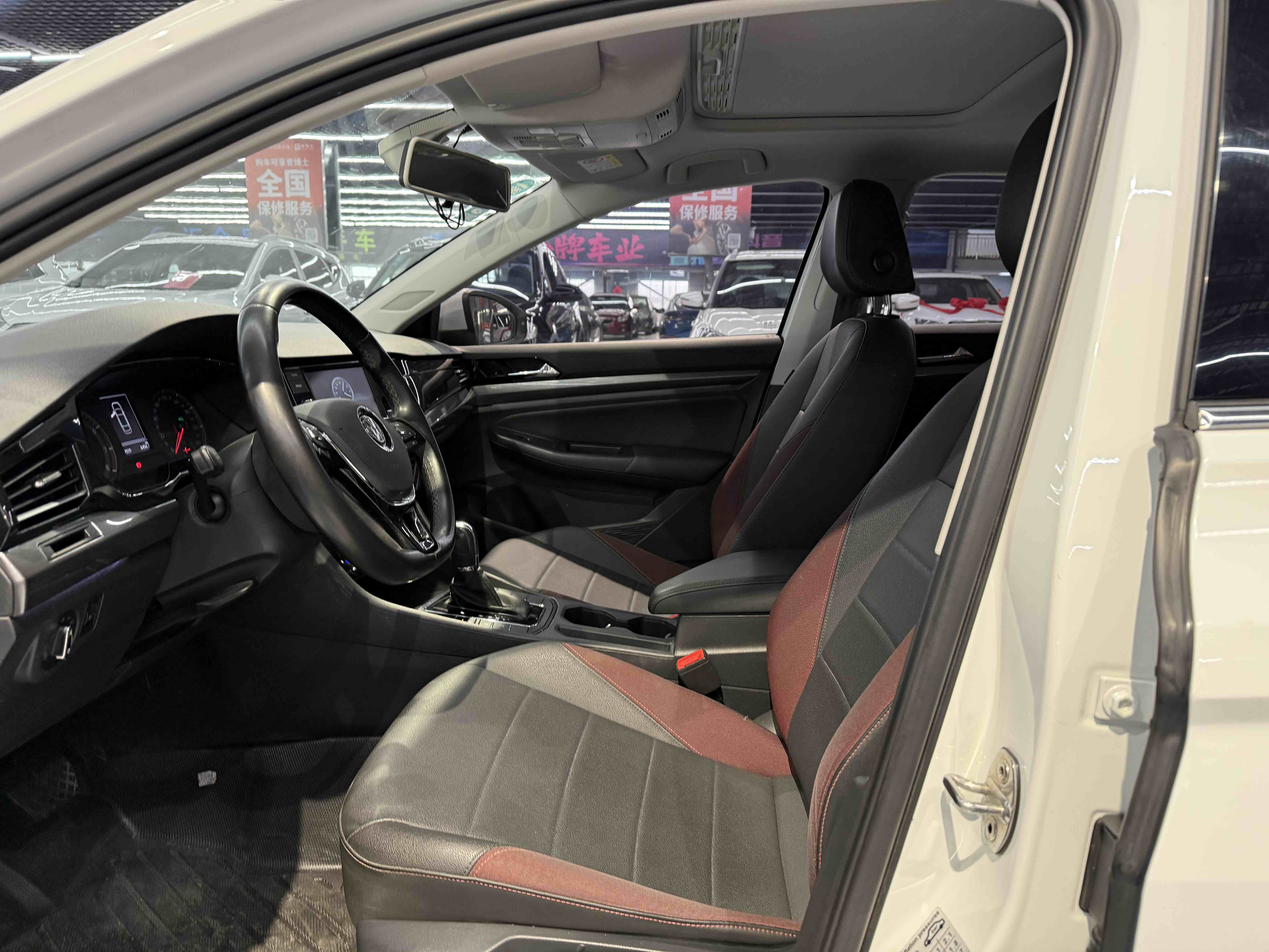 Volkswagen Bora 2020 immagine di auto #5