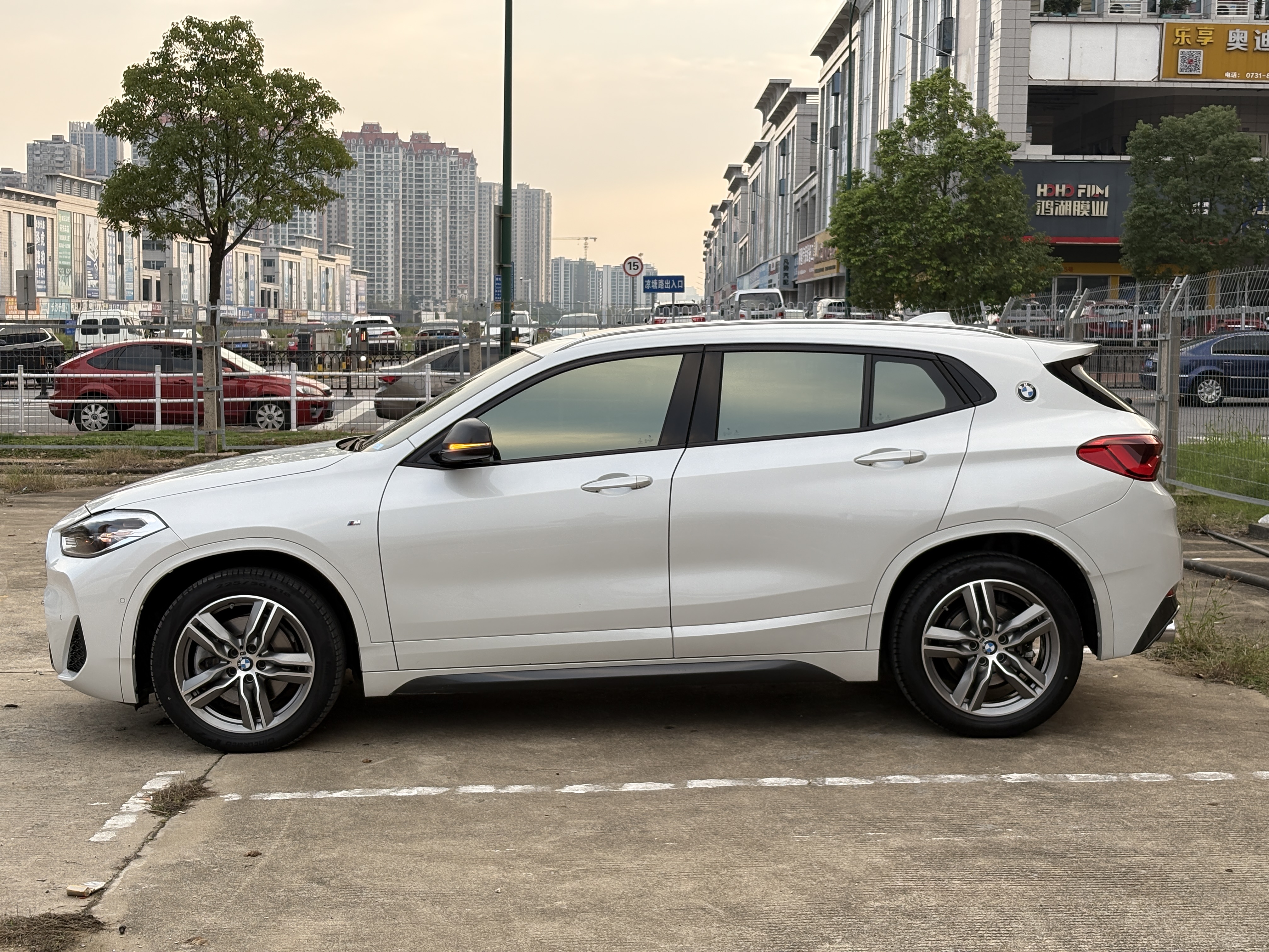 BMW X2 2020 car image #5