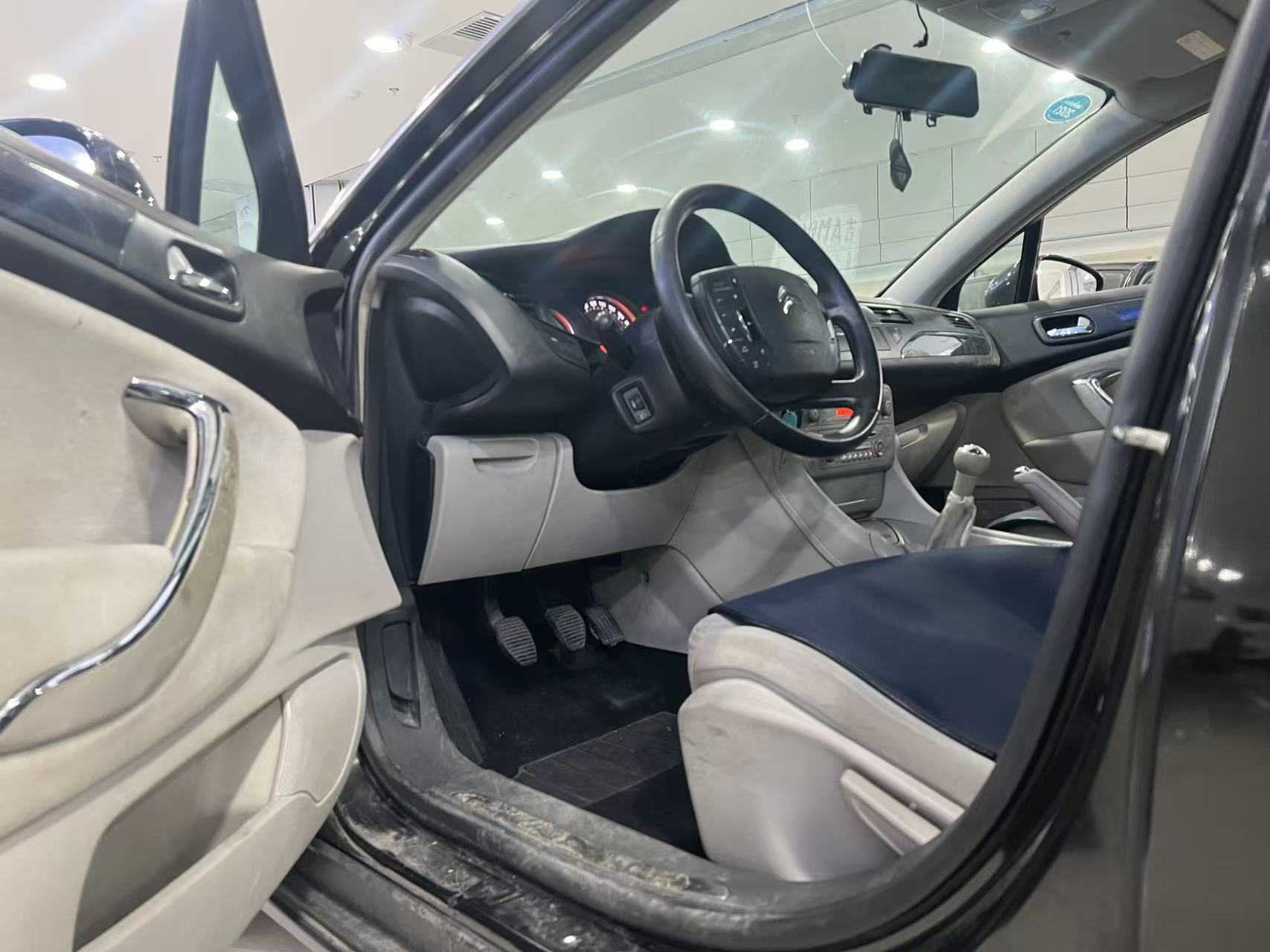 Citroen C5 2013 car image #5