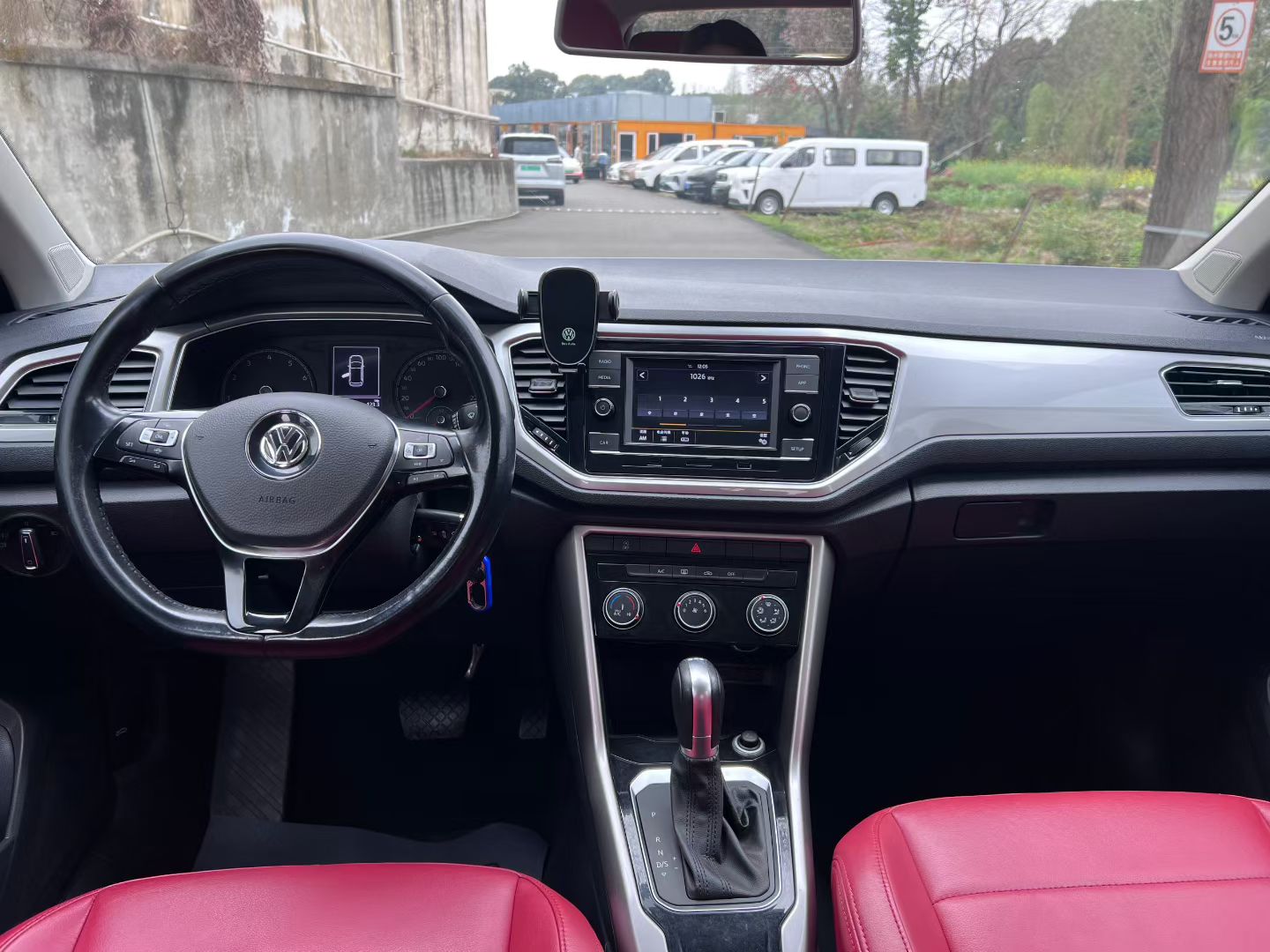 T-Roc 2020 immagine di auto #5