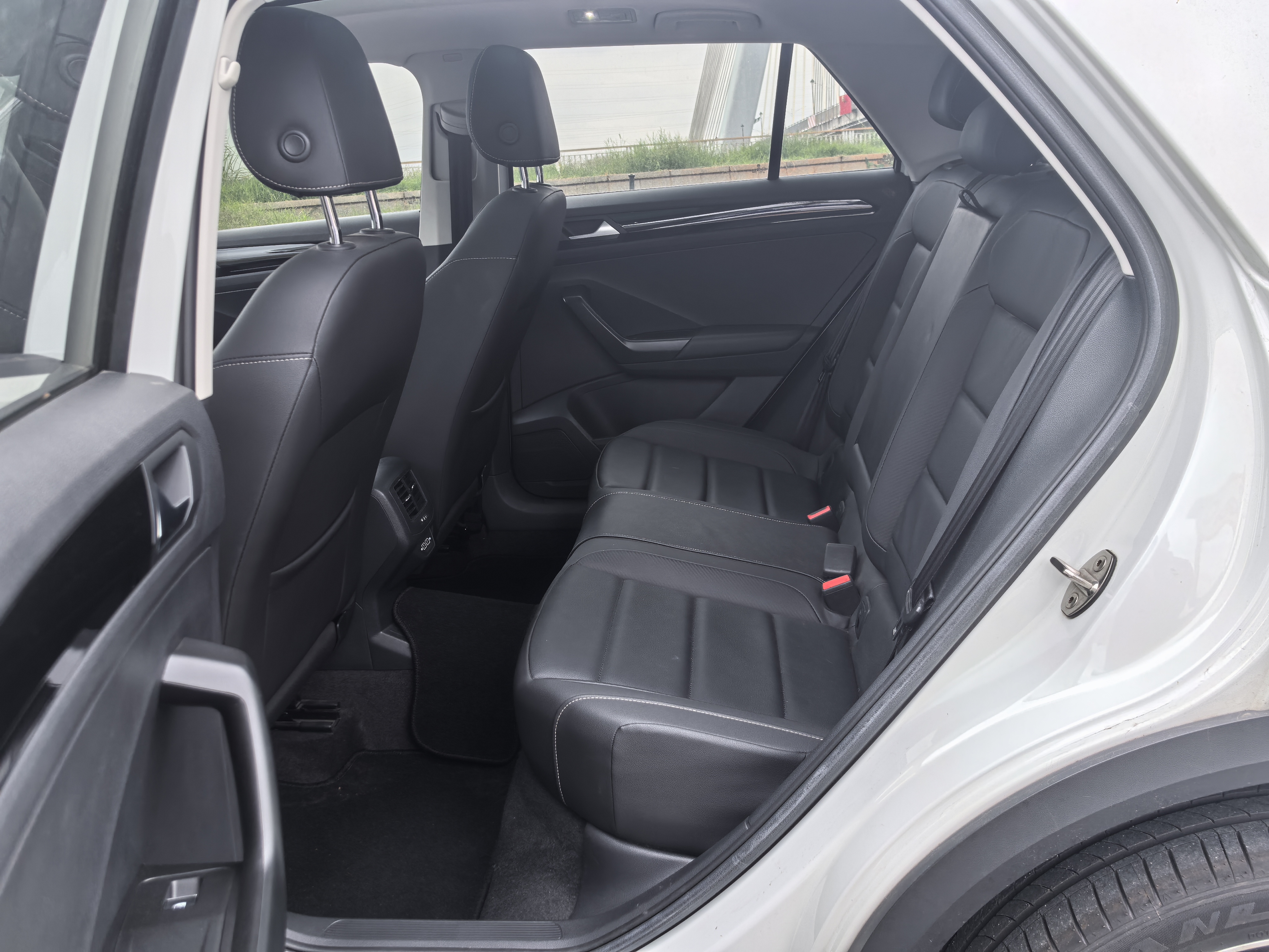 Volkswagen T-Roc 2020 #5 Volkswagen T-Roc 2020 immagine di auto #5