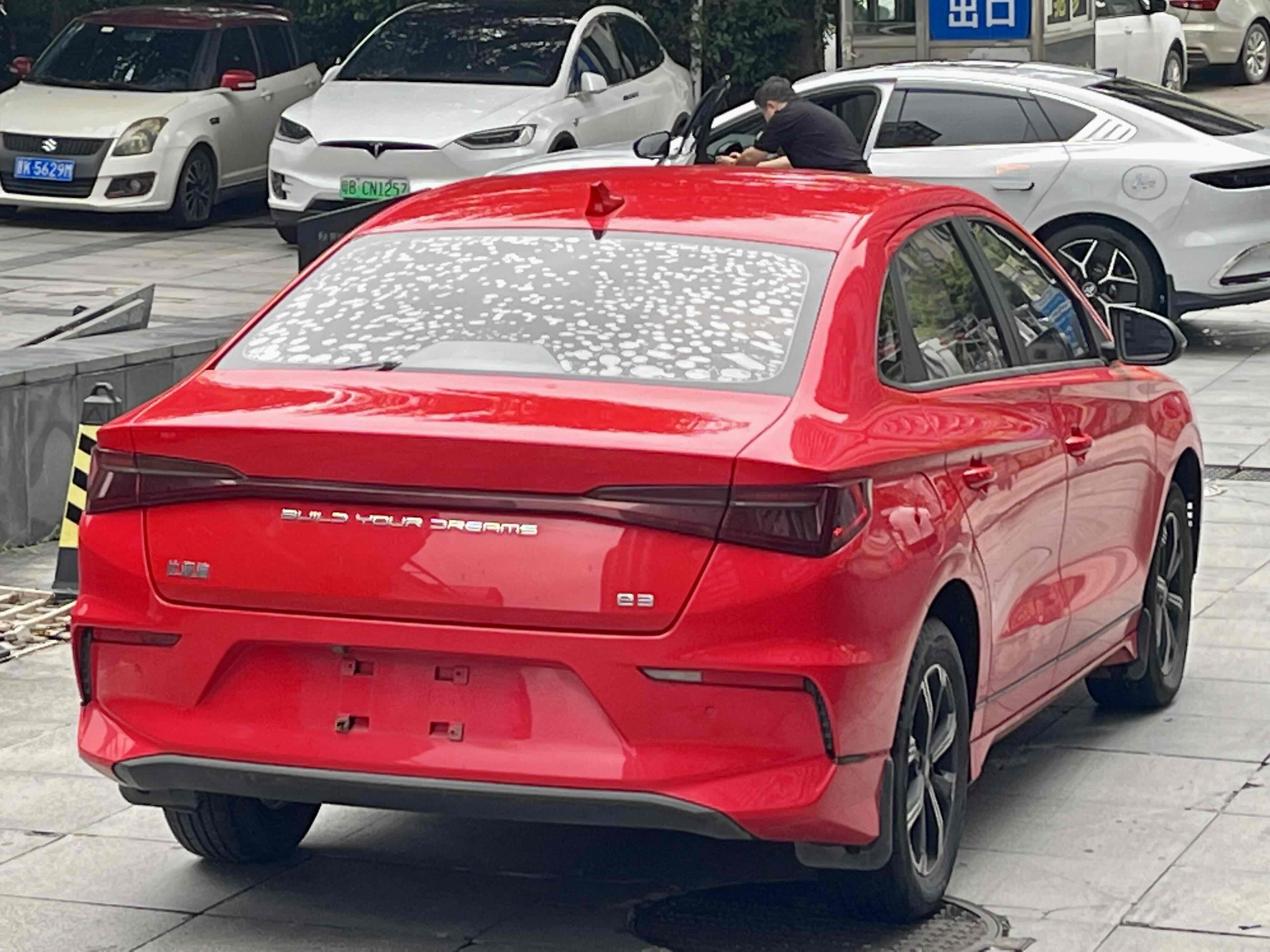 BYD e3 2019 #5 BYD e3 2019 car image #5