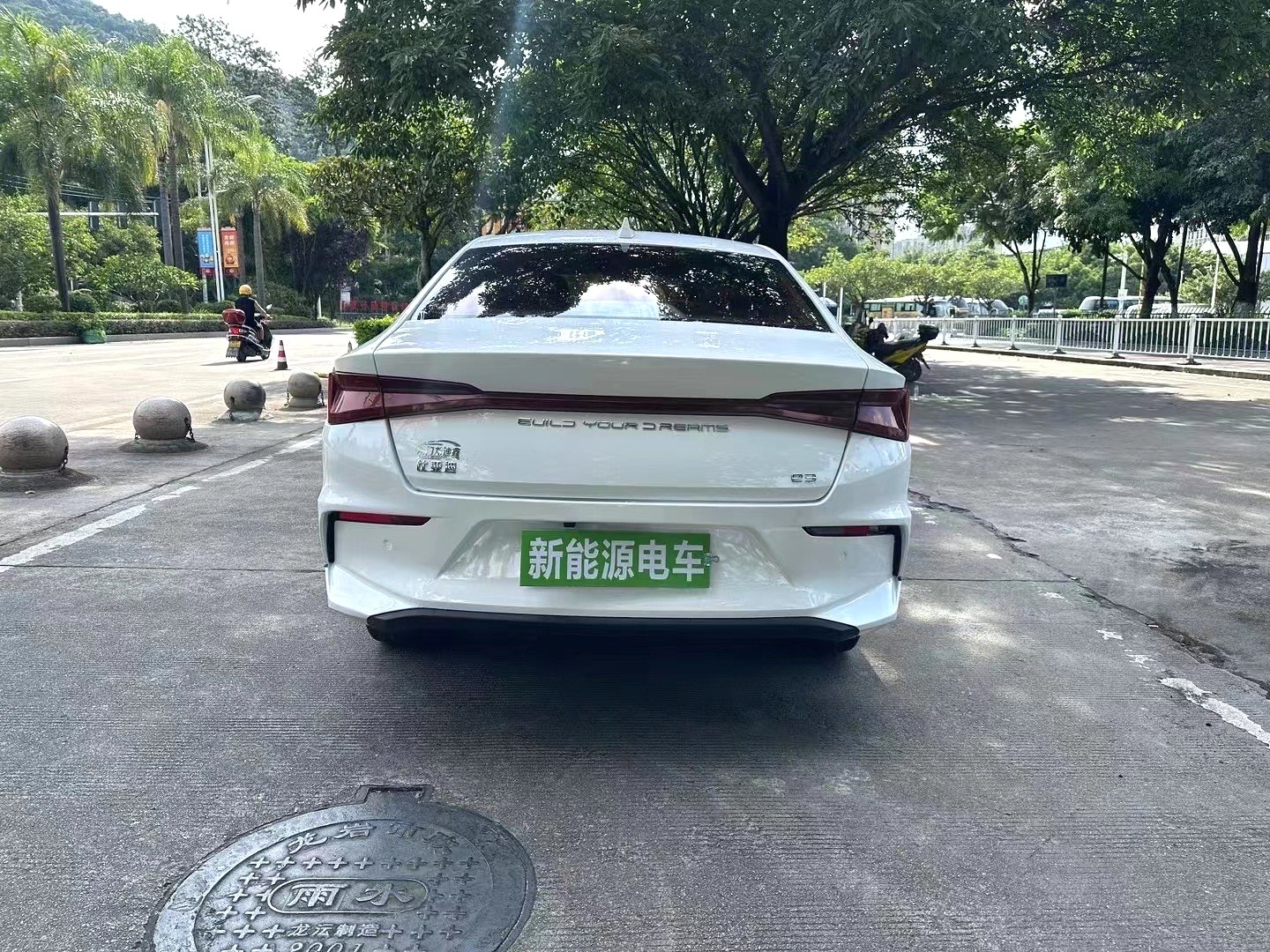 BYD e3 2020 car image #5