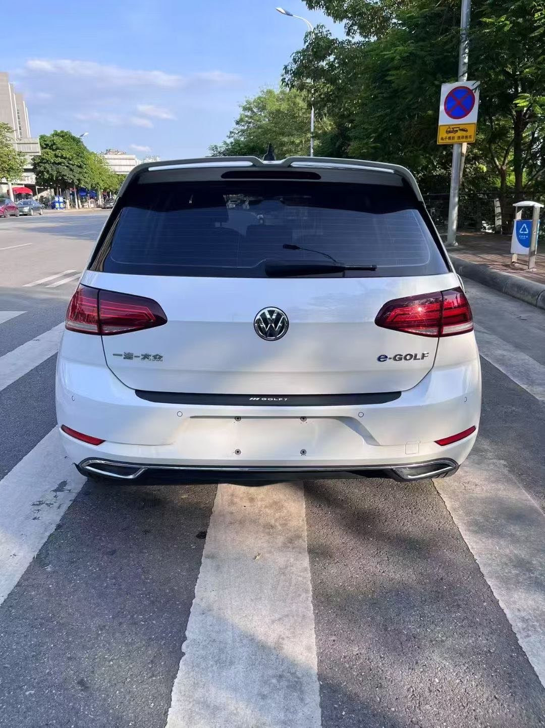 Volkswagen Golf Pure Electric 2021 #5 Volkswagen Golf Pure Electric 2021 car image #5