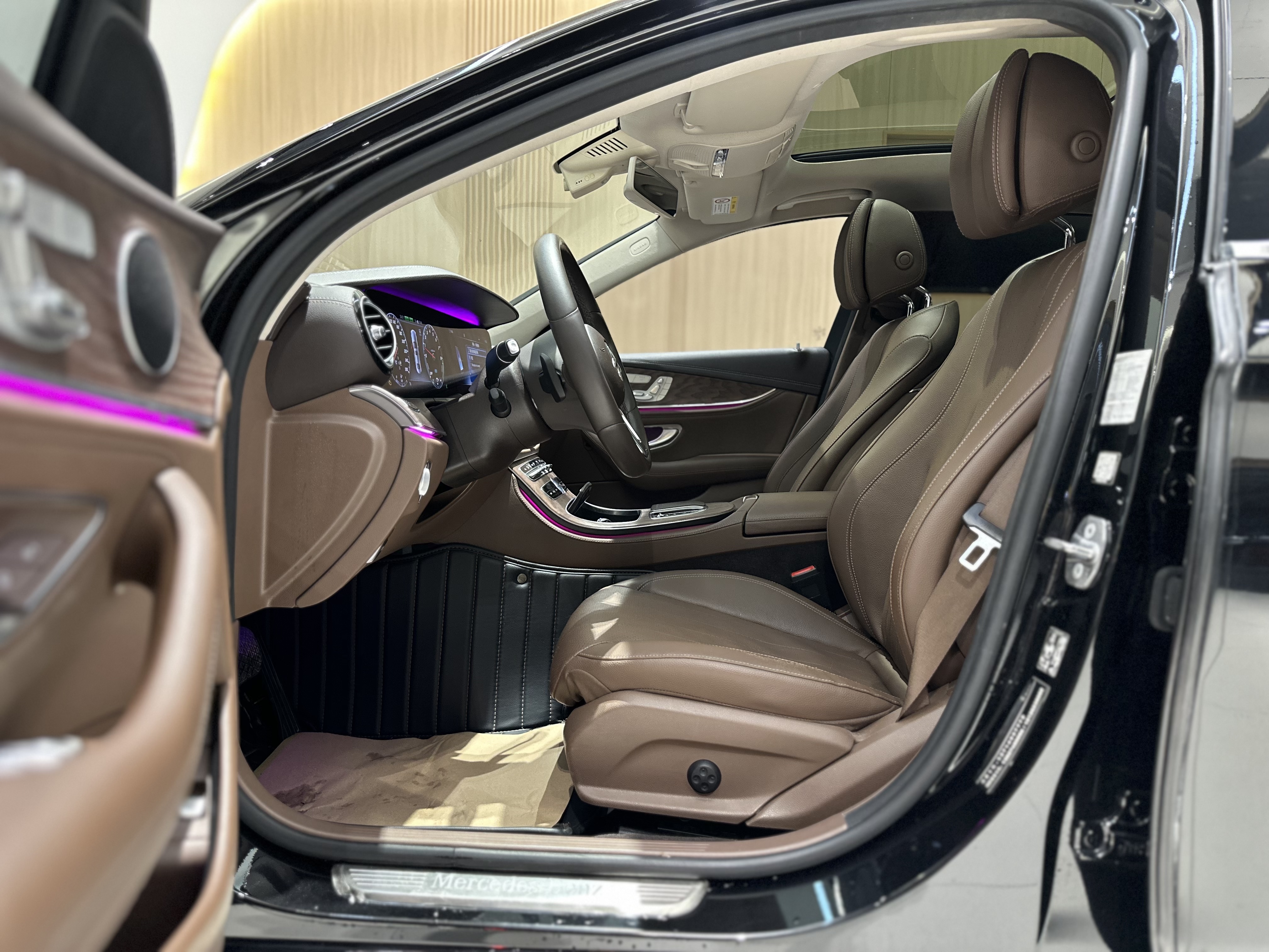 Mercedes-Benz E Class New Energy 2020 immagine di auto #5