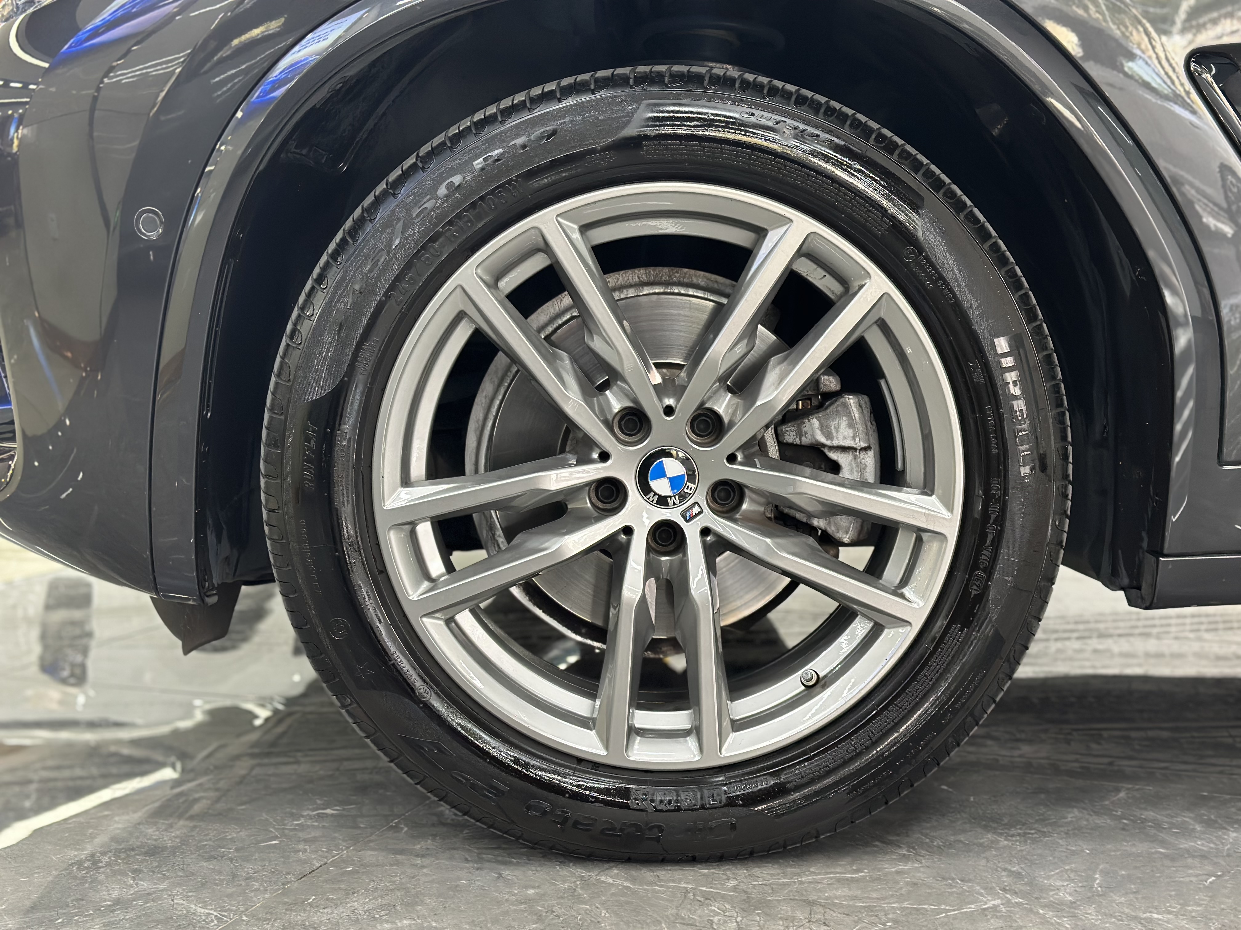 BMW X4 2021 صورة سيارة #5