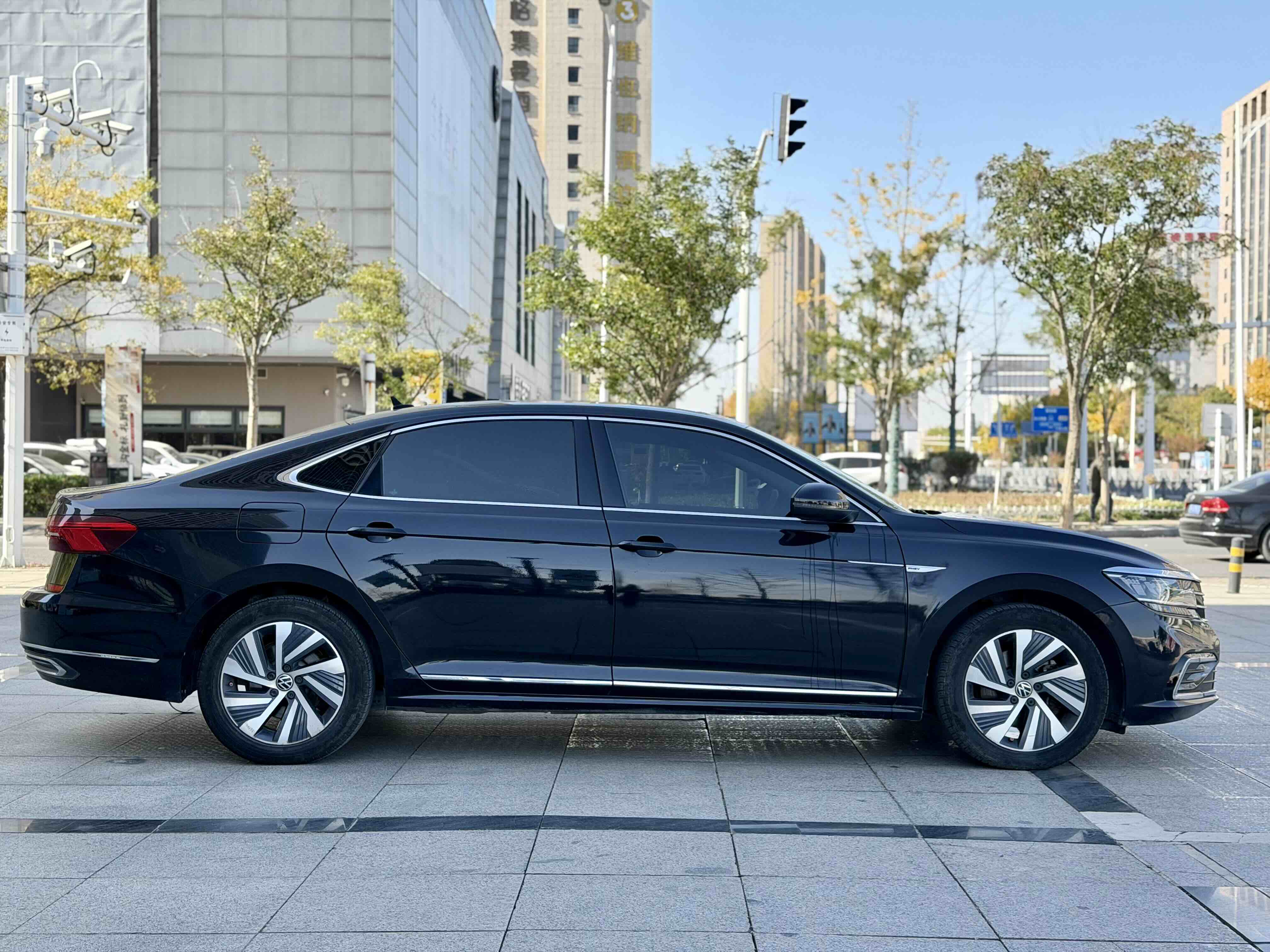 Volkswagen Passat New Energy 2021 immagine di auto #5