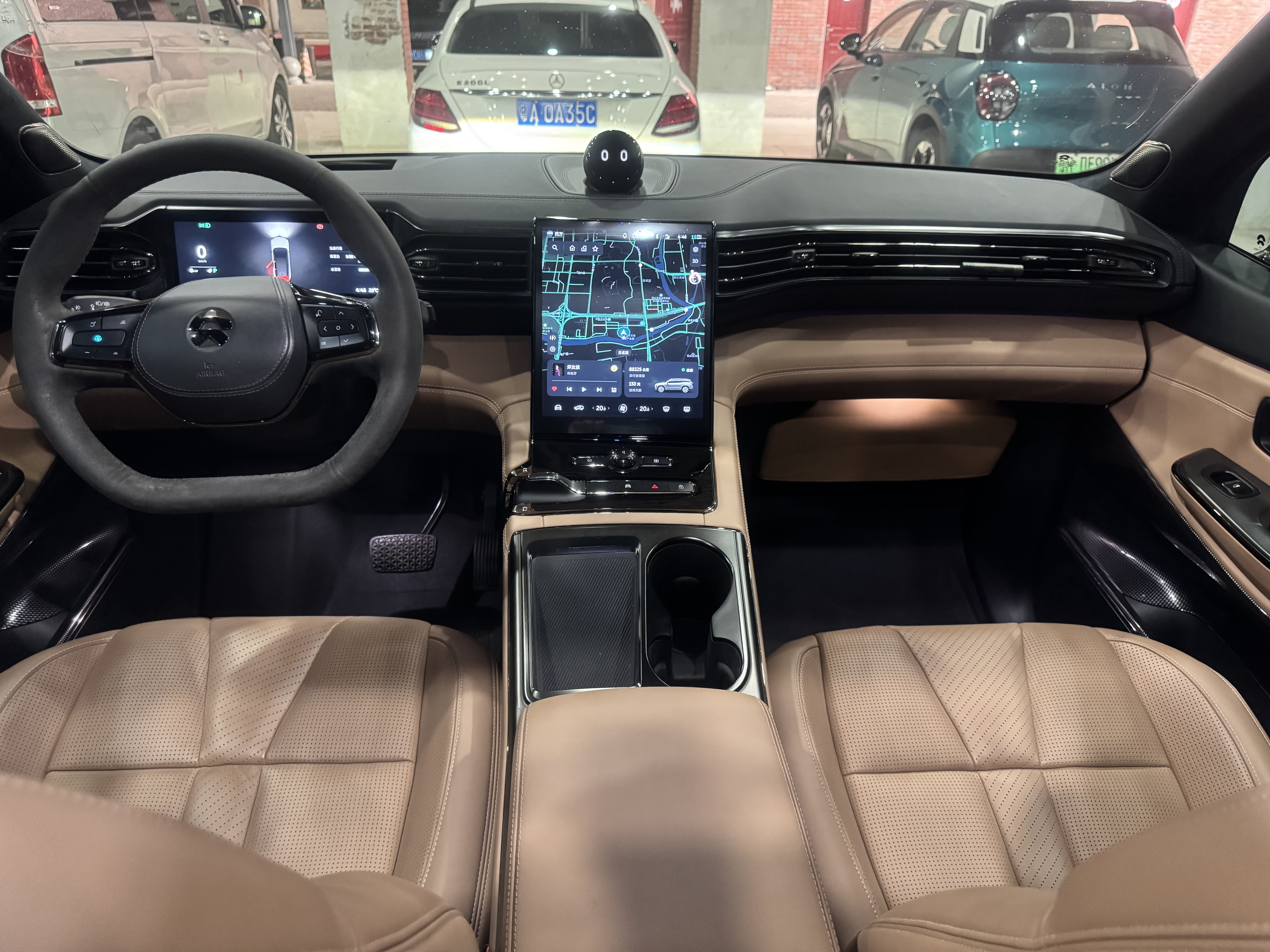 NIO ES8 2021 car image #5