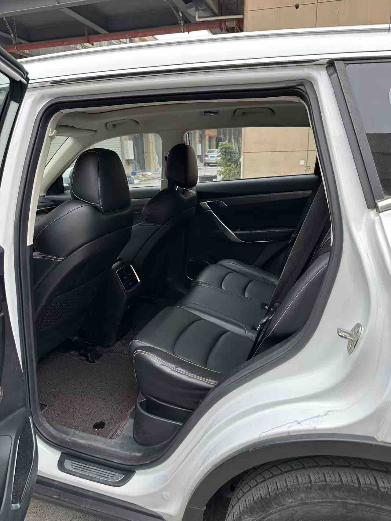 GEELY Boyue 2020 صورة سيارة #5