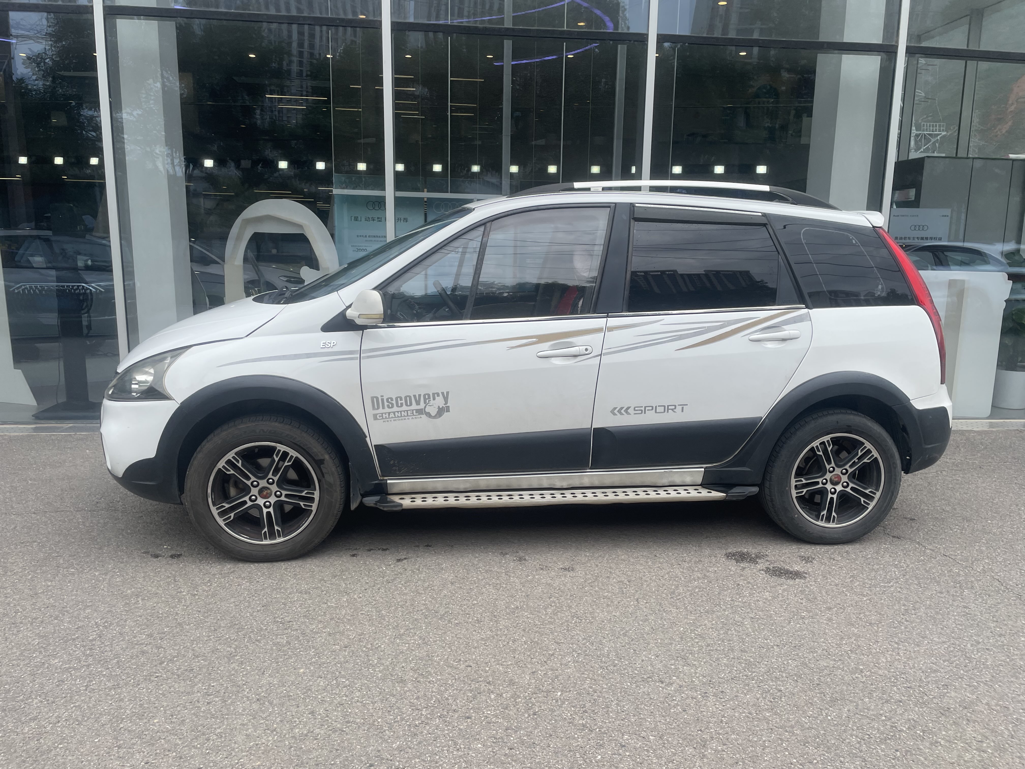 Forthing JOYEAR SUV 2013 car image #5