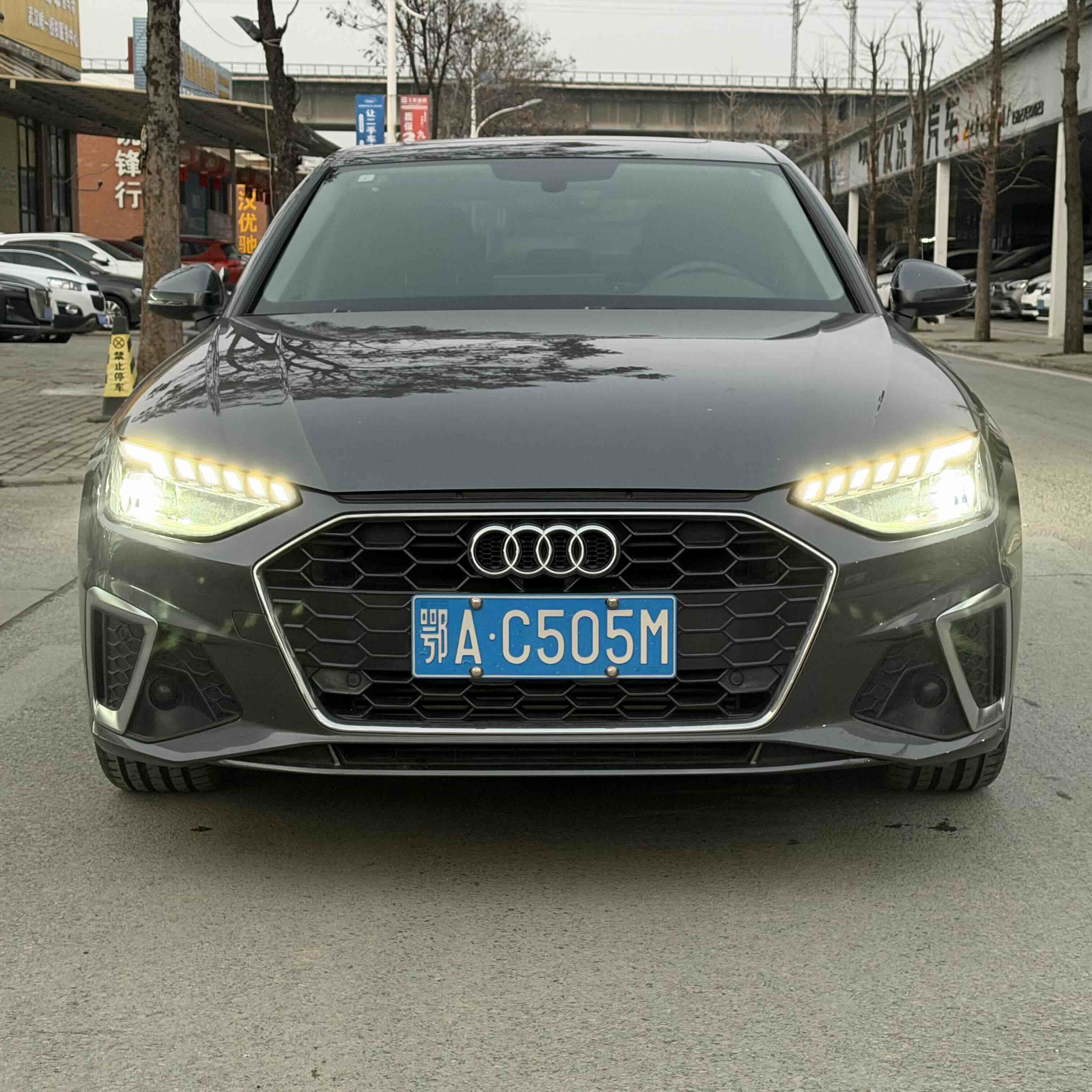Audi A4L 2020 car image #5